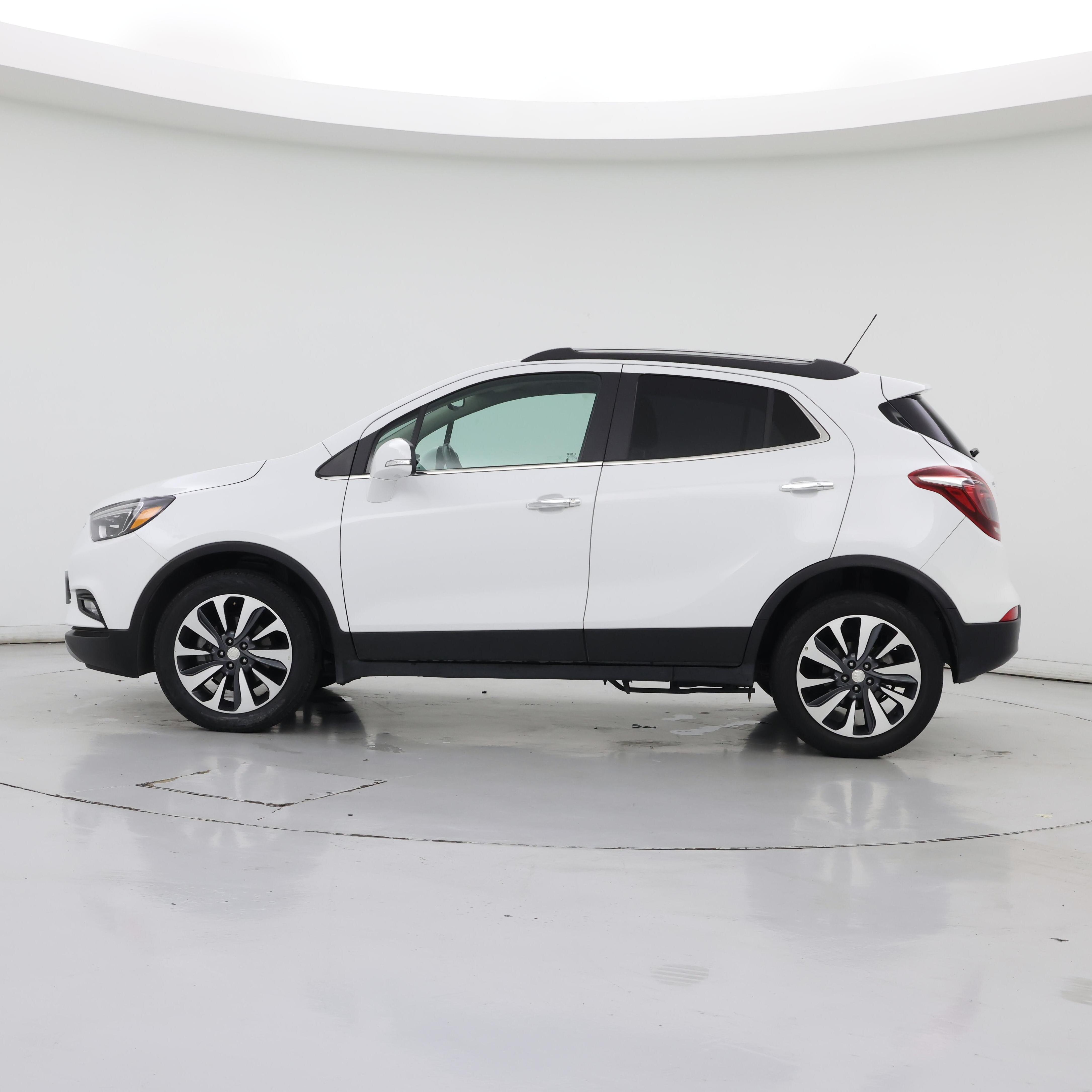 Thumbnail: 2020 Buick Encore - 3