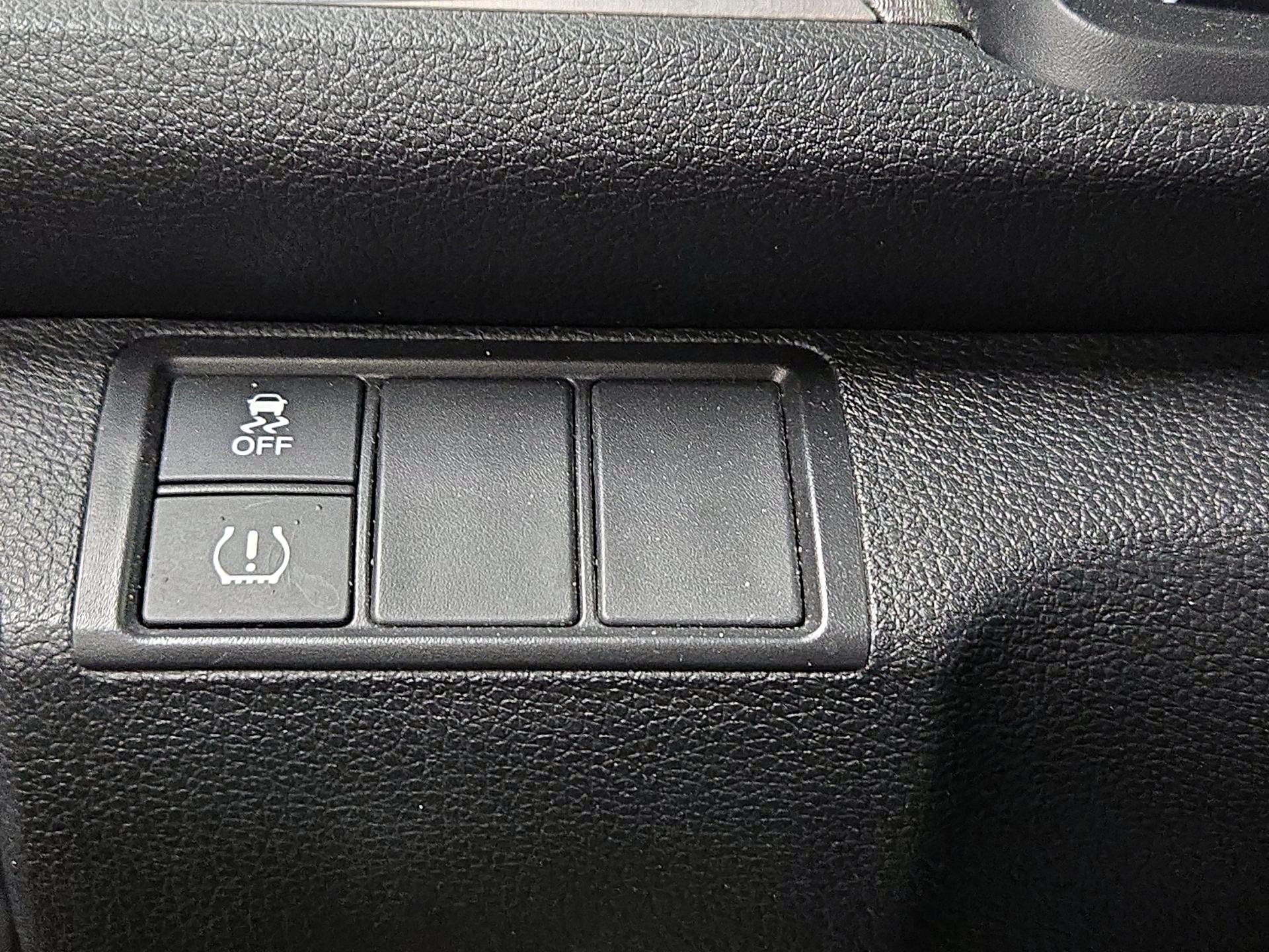 Thumbnail: 2016 Honda Civic - 13