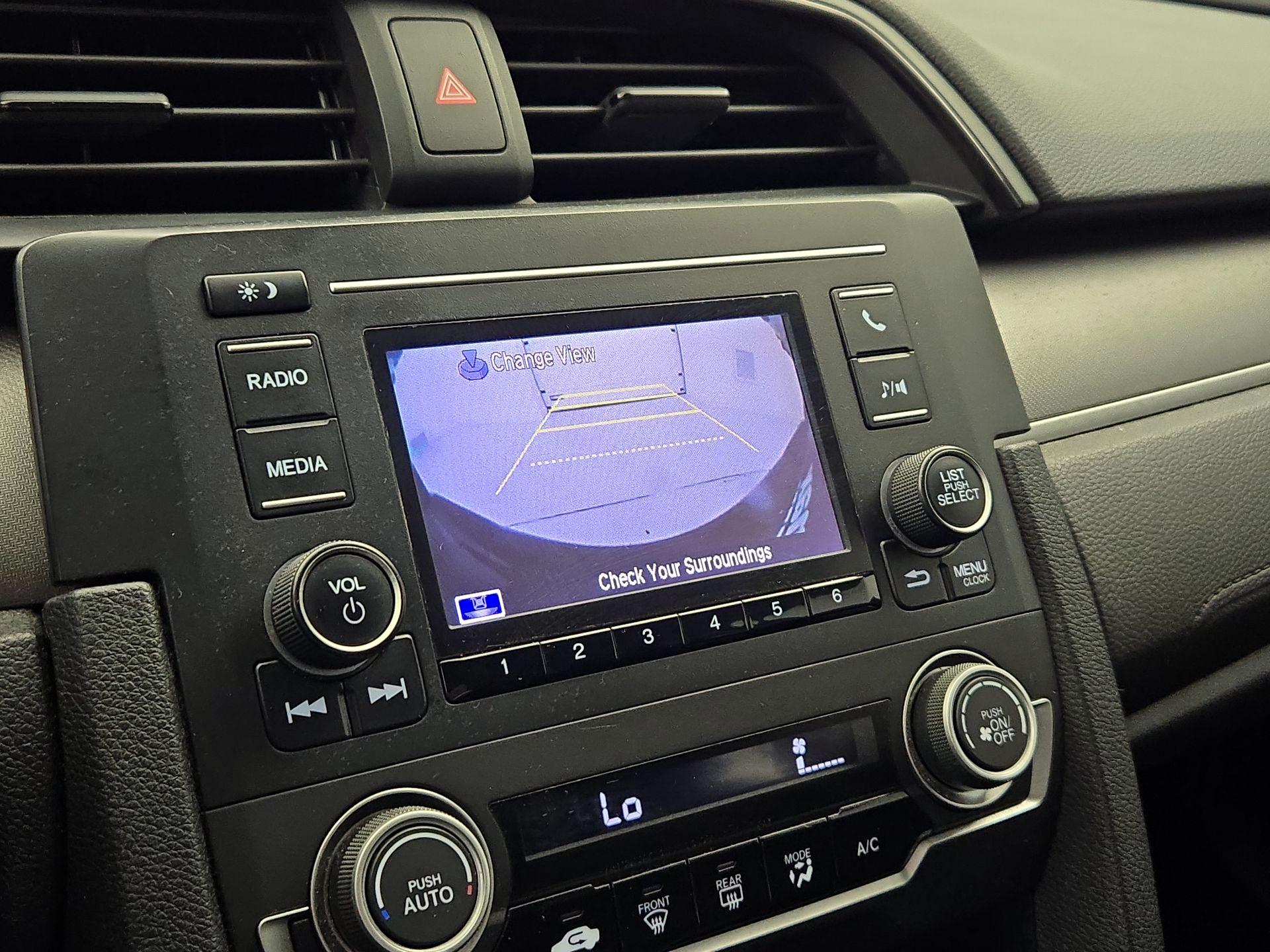 Thumbnail: 2016 Honda Civic - 14