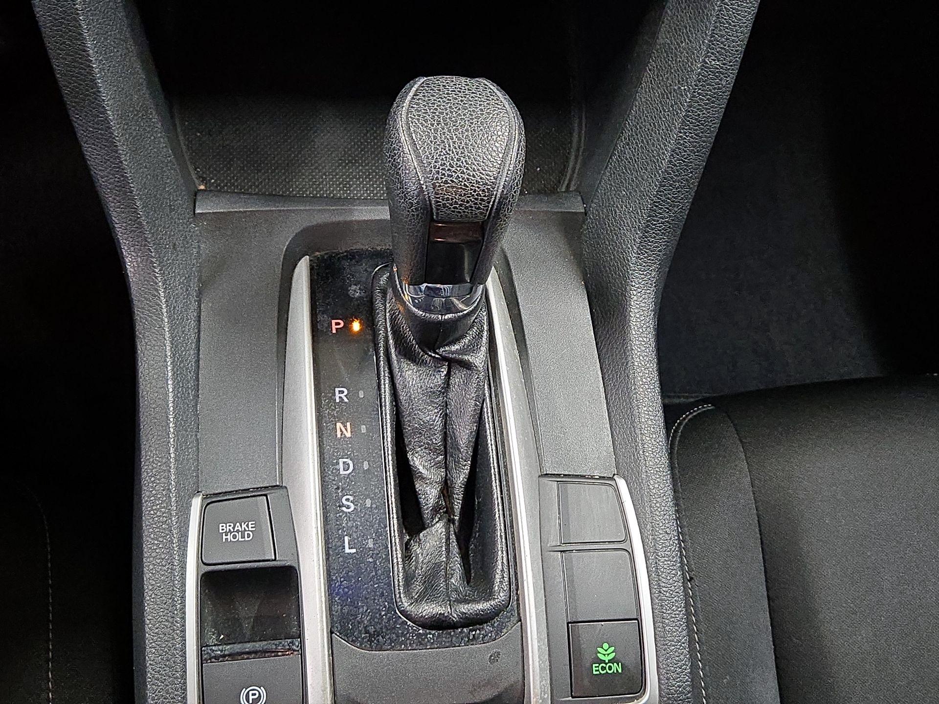 Thumbnail: 2016 Honda Civic - 17