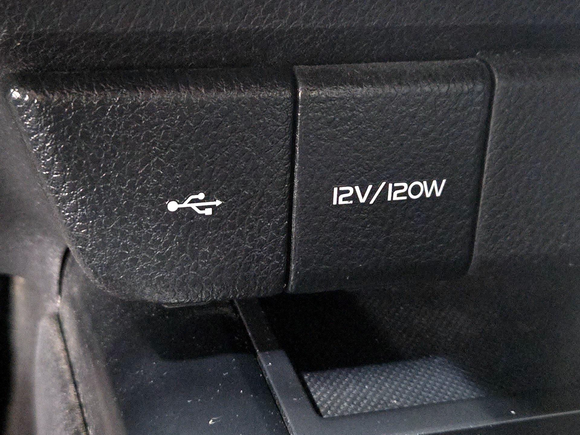 Thumbnail: 2020 Toyota Camry - 18