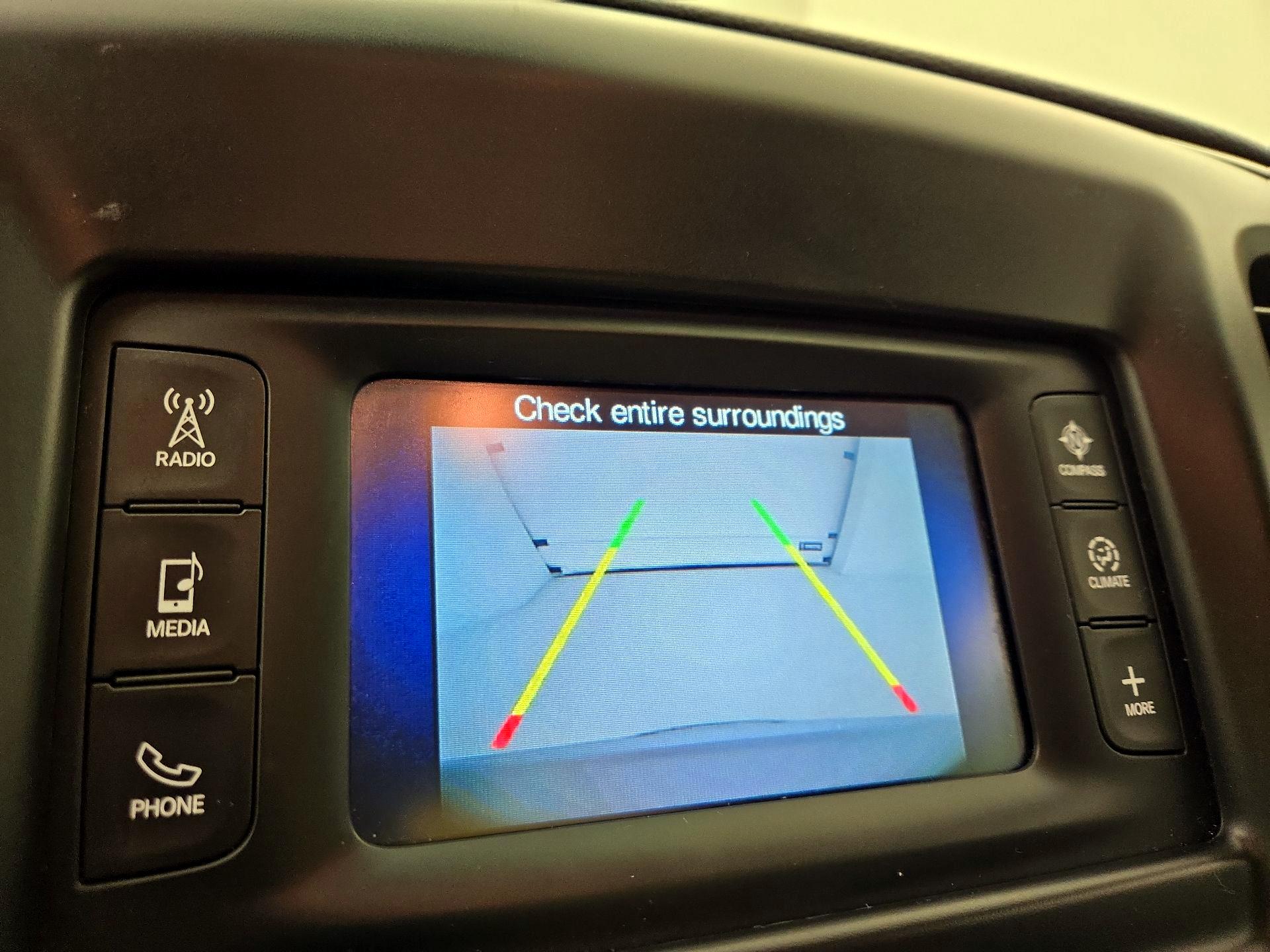 Thumbnail: 2016 Chrysler 200 - 14