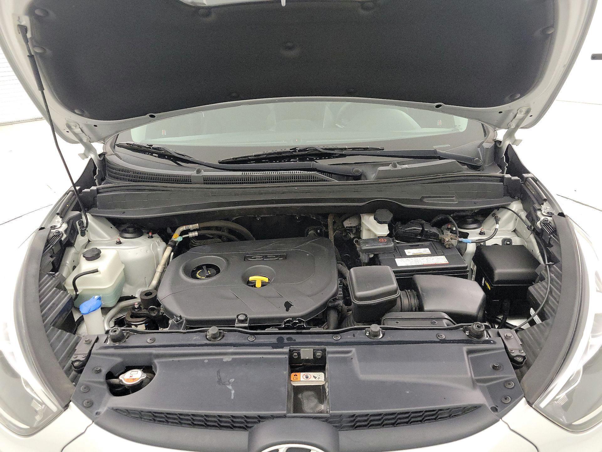 Thumbnail: 2015 Hyundai Tucson - 20