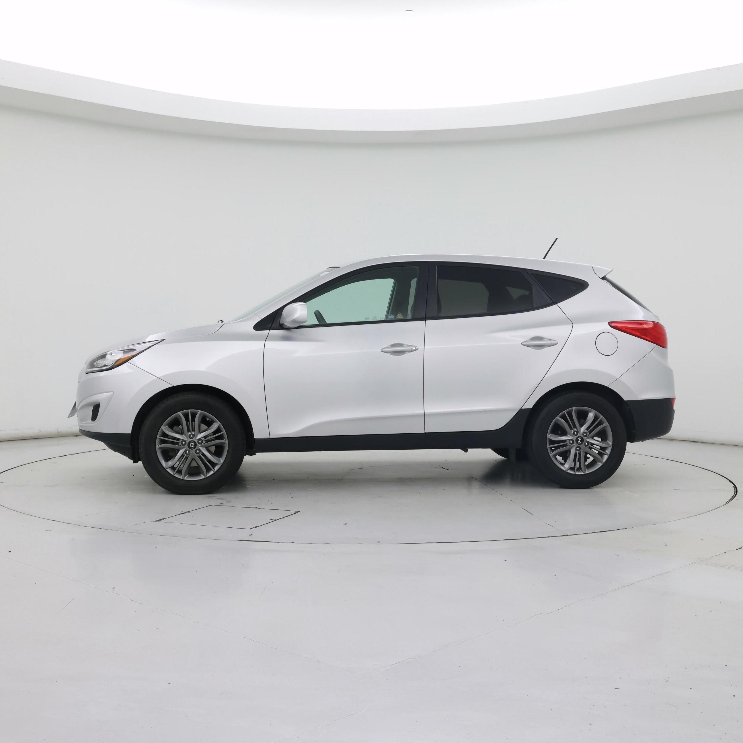 Thumbnail: 2015 Hyundai Tucson - 3