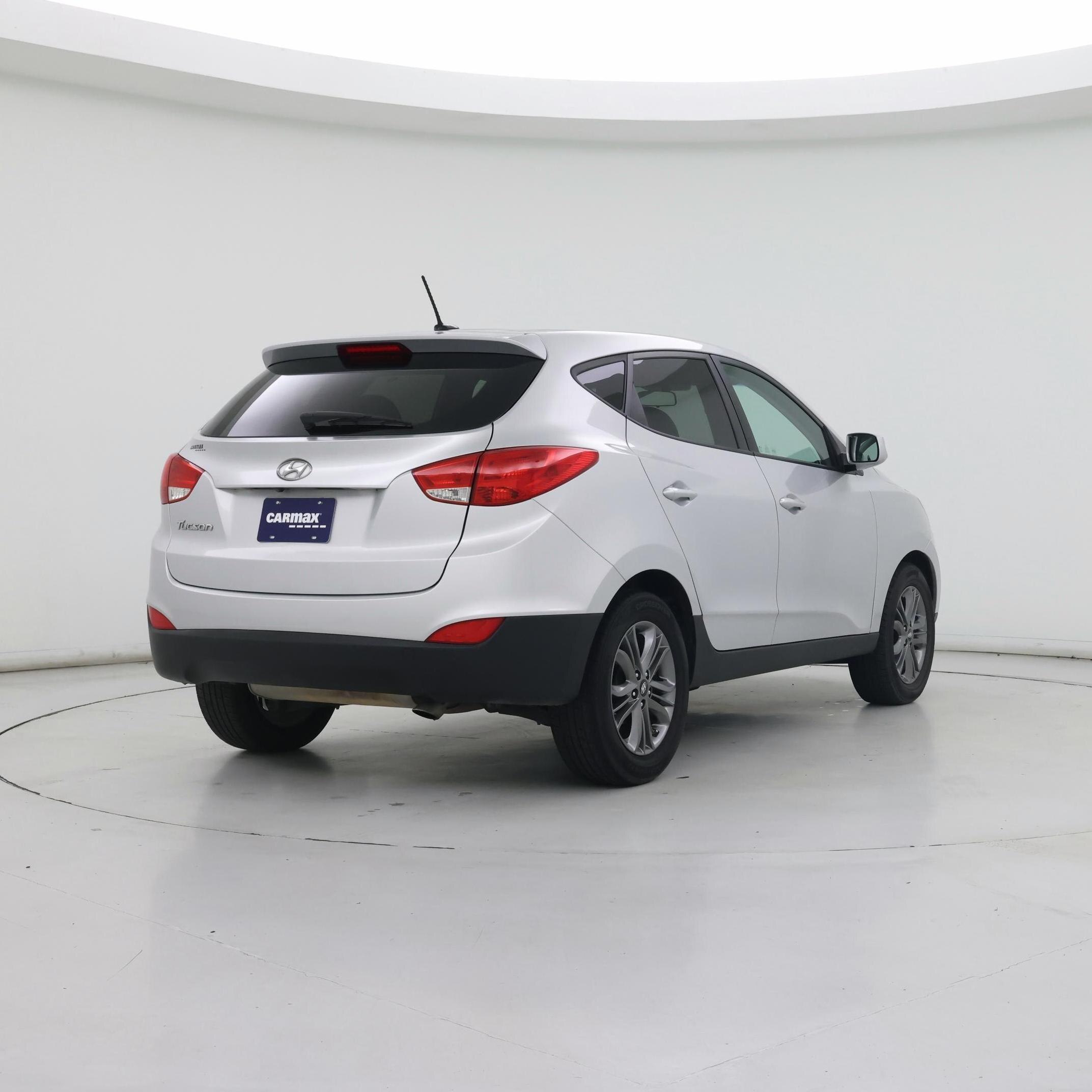 Thumbnail: 2015 Hyundai Tucson - 8