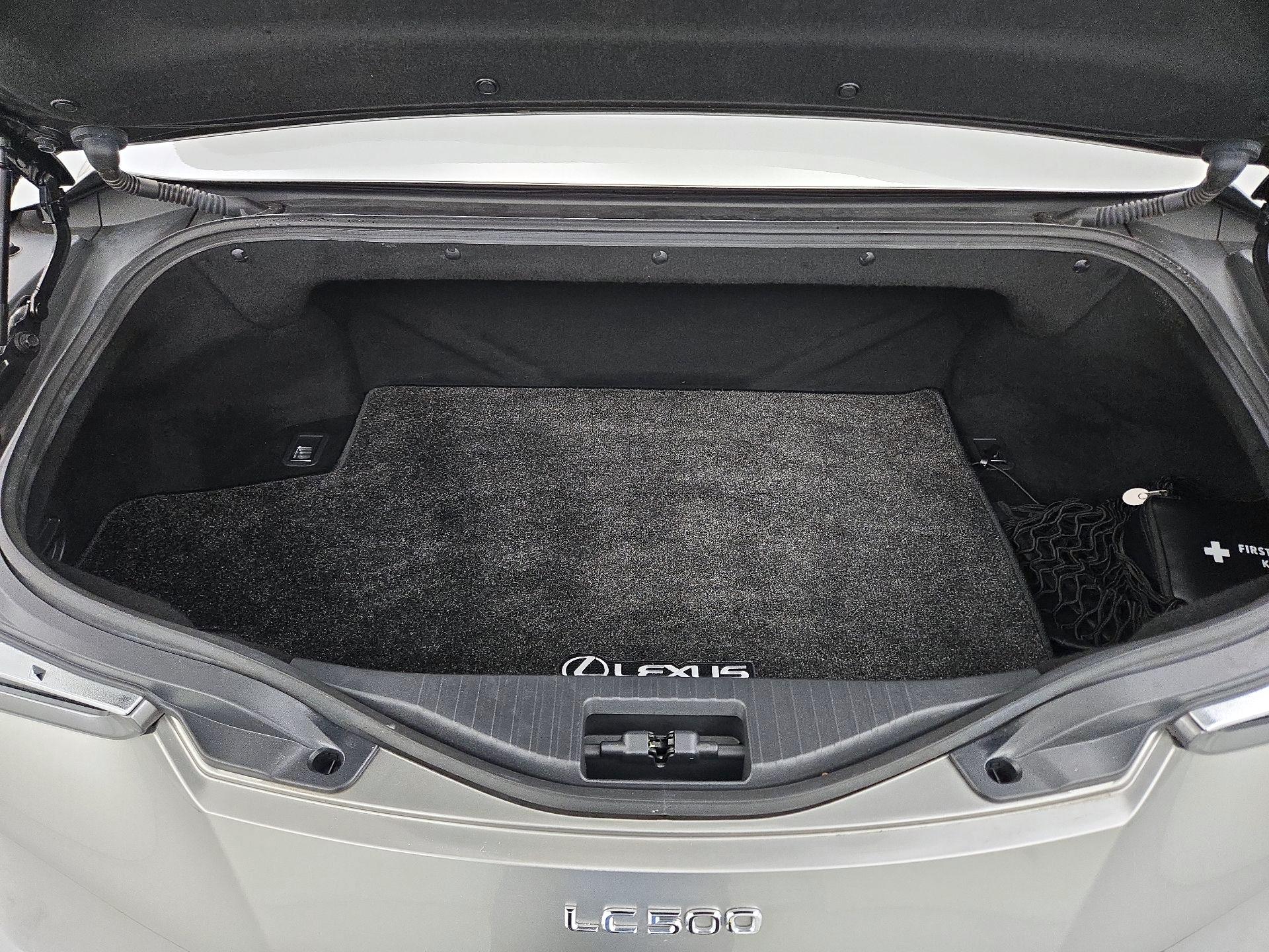 Thumbnail: 2021 Lexus LC - 19