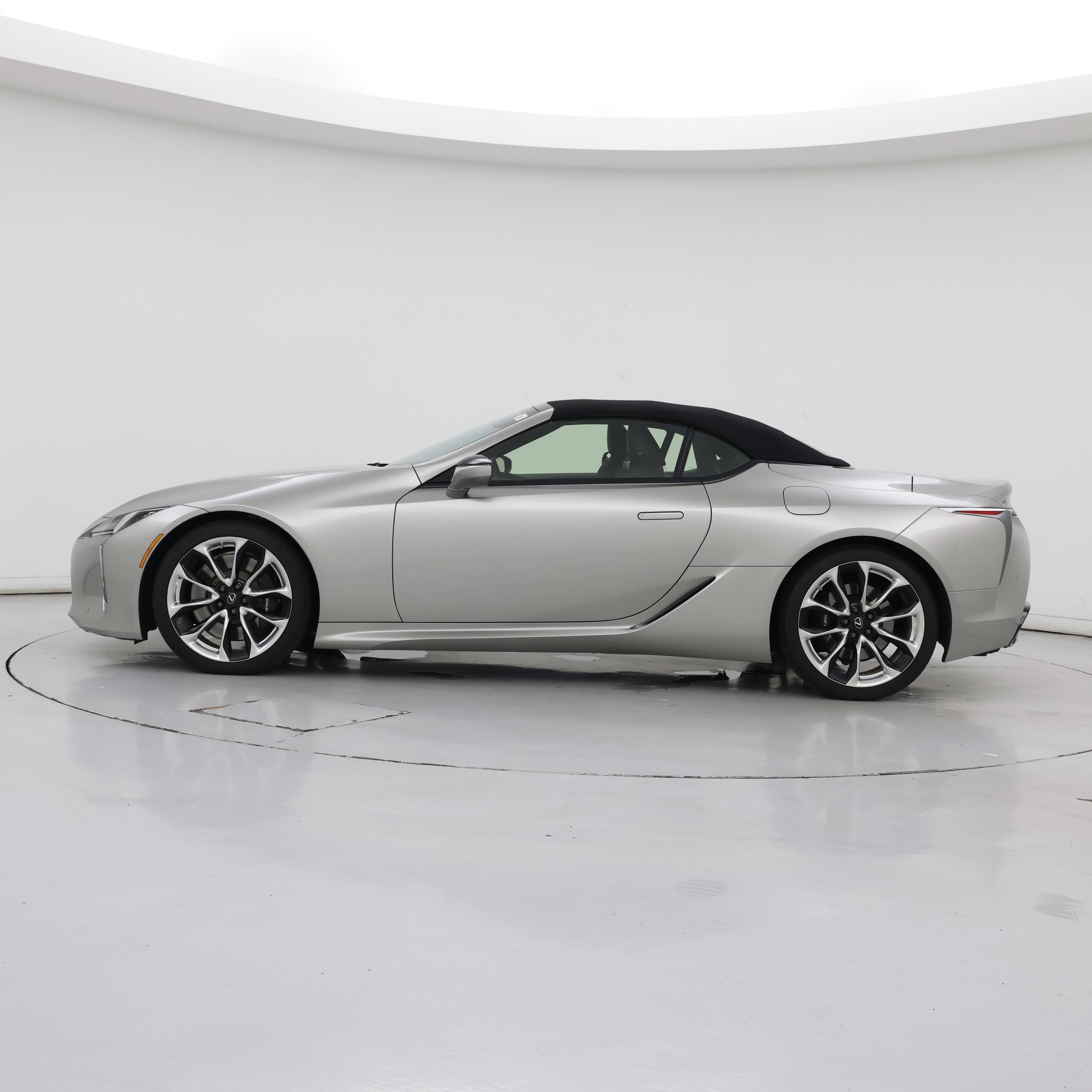 Thumbnail: 2021 Lexus LC - 3