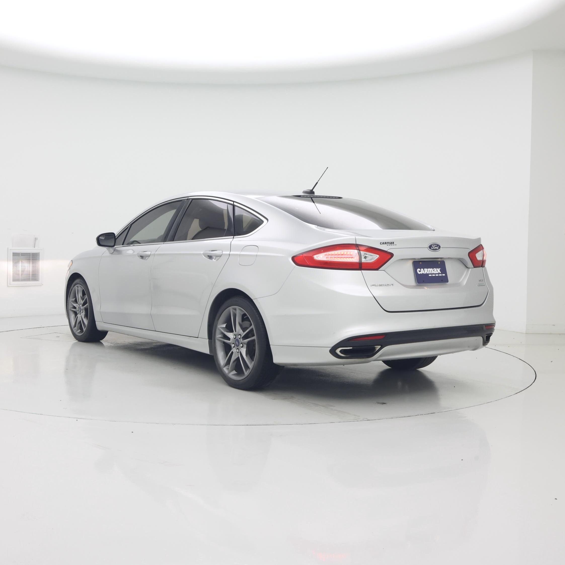 Thumbnail: 2014 Ford Fusion - 2