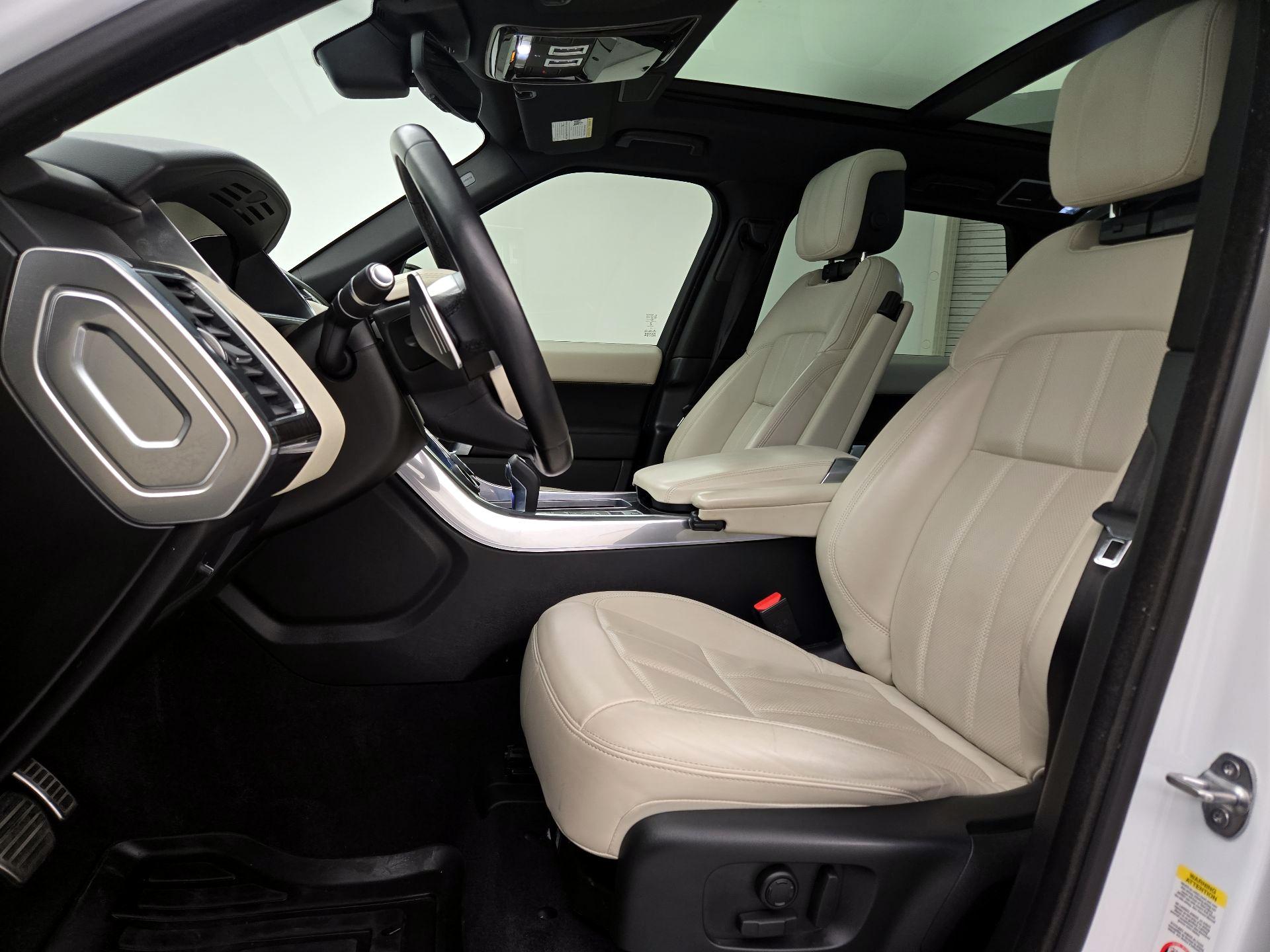 Thumbnail: 2022 Land Rover Range Rover Sport - 11