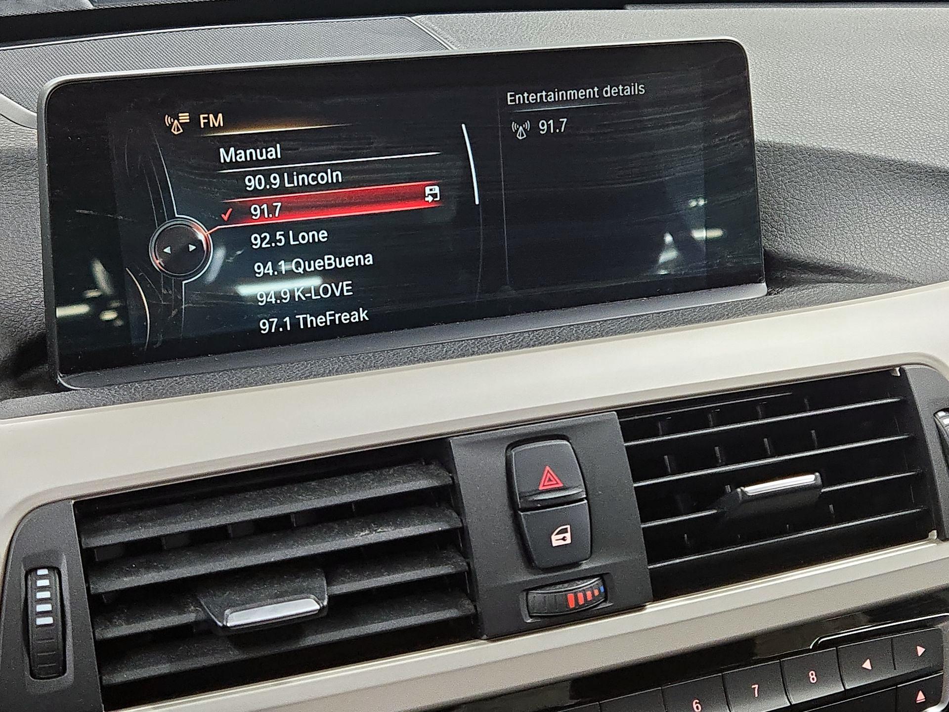 Thumbnail: 2016 BMW 3 Series - 16