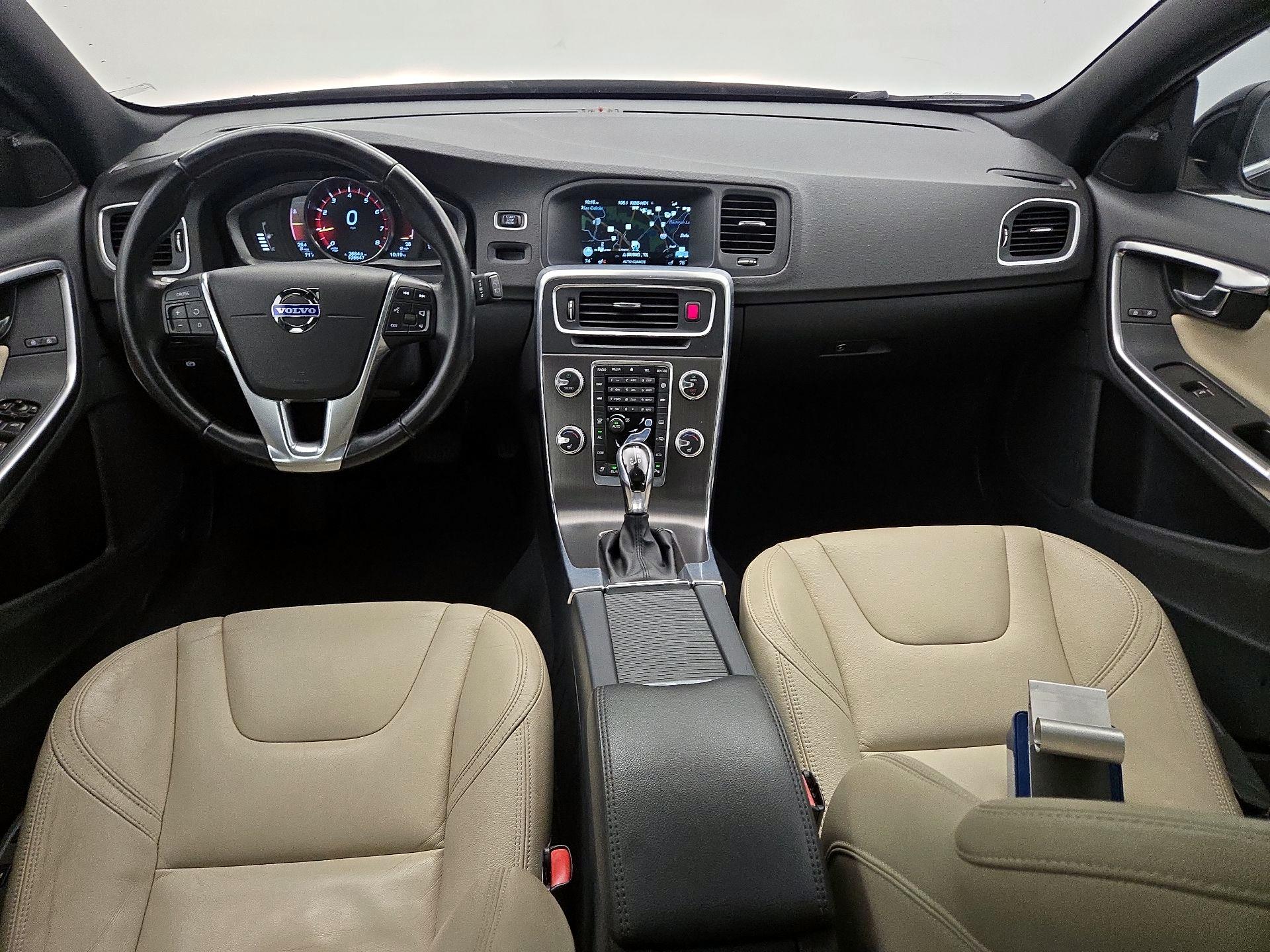 Thumbnail: 2015 Volvo V60 - 9