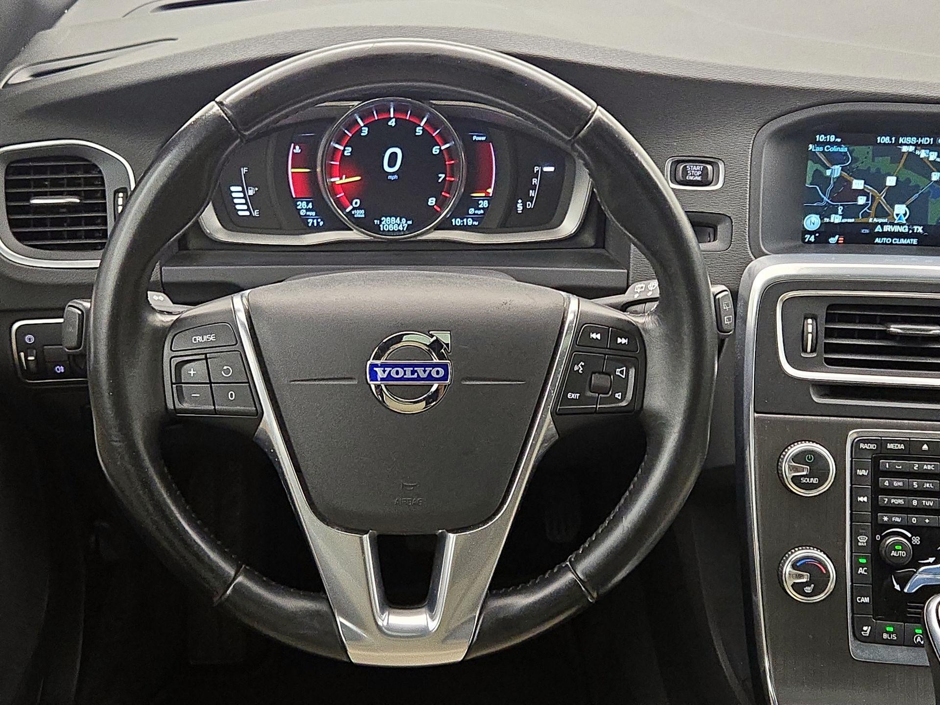 Thumbnail: 2015 Volvo V60 - 10