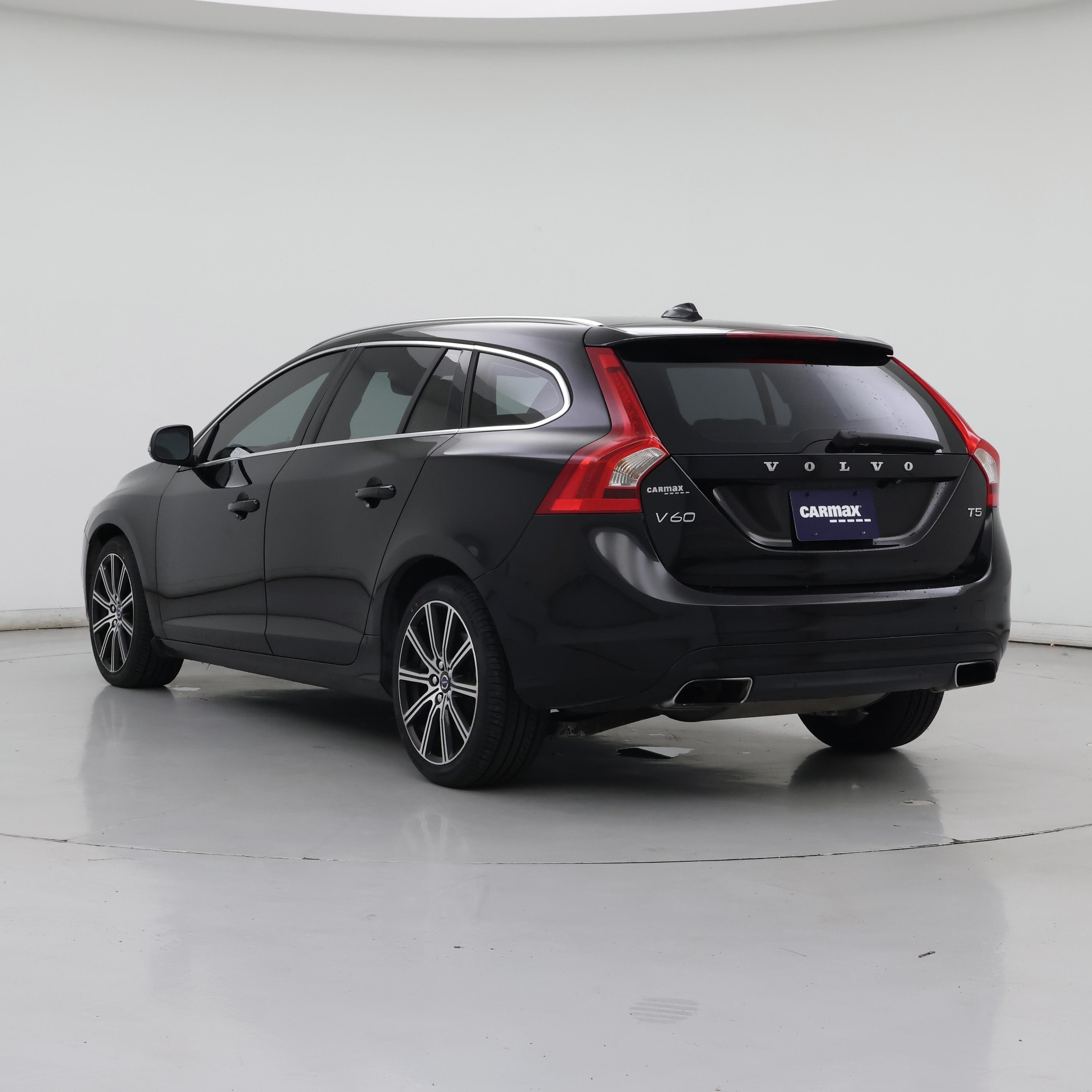 Thumbnail: 2015 Volvo V60 - 2