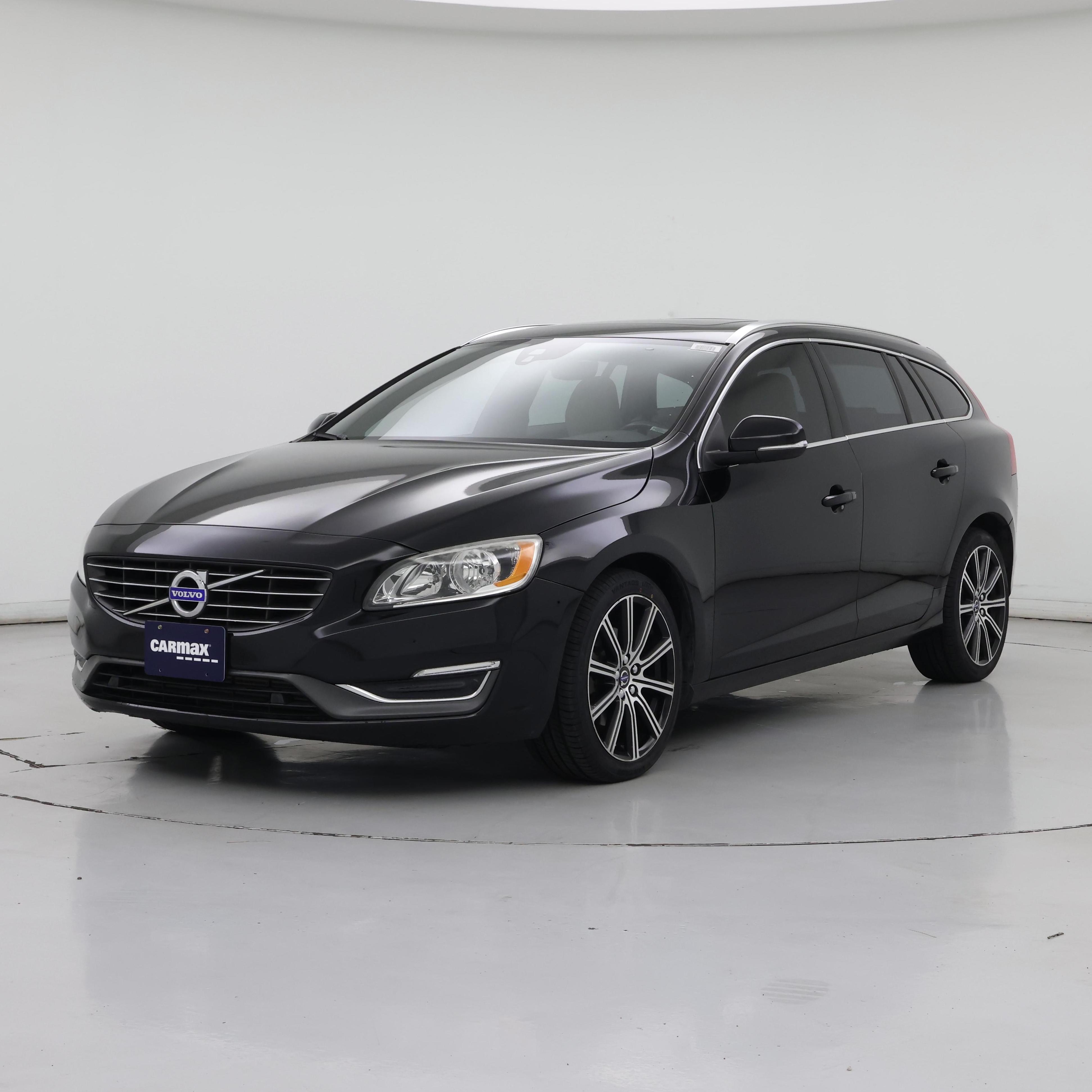 Thumbnail: 2015 Volvo V60 - 4