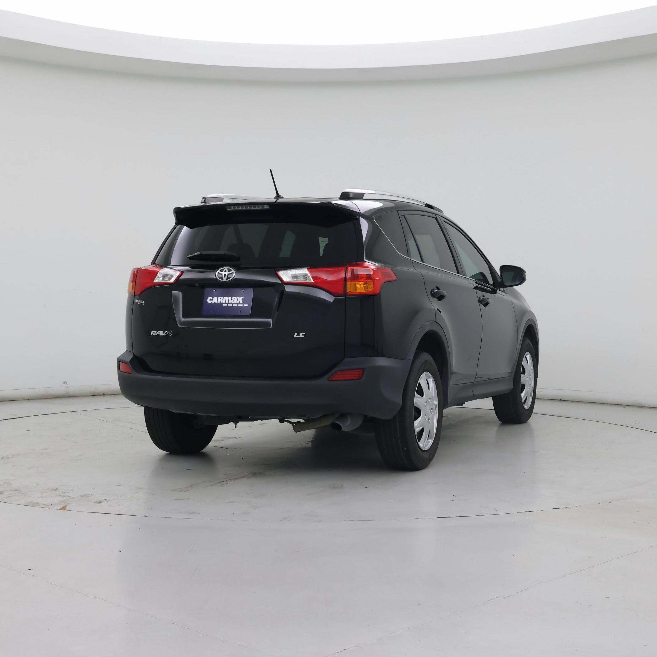 Thumbnail: 2015 Toyota RAV4 - 8
