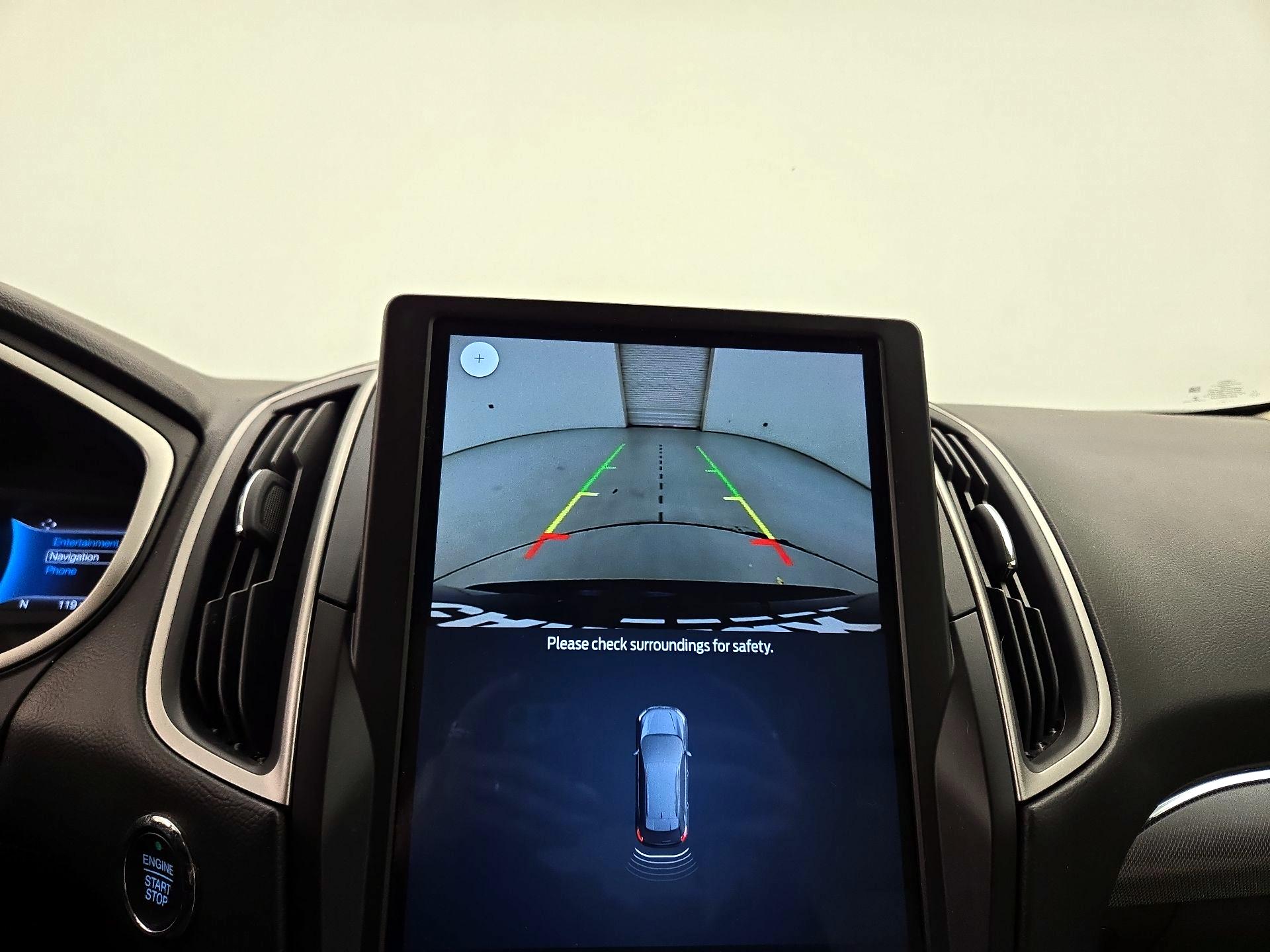 Thumbnail: 2021 Ford Edge - 15