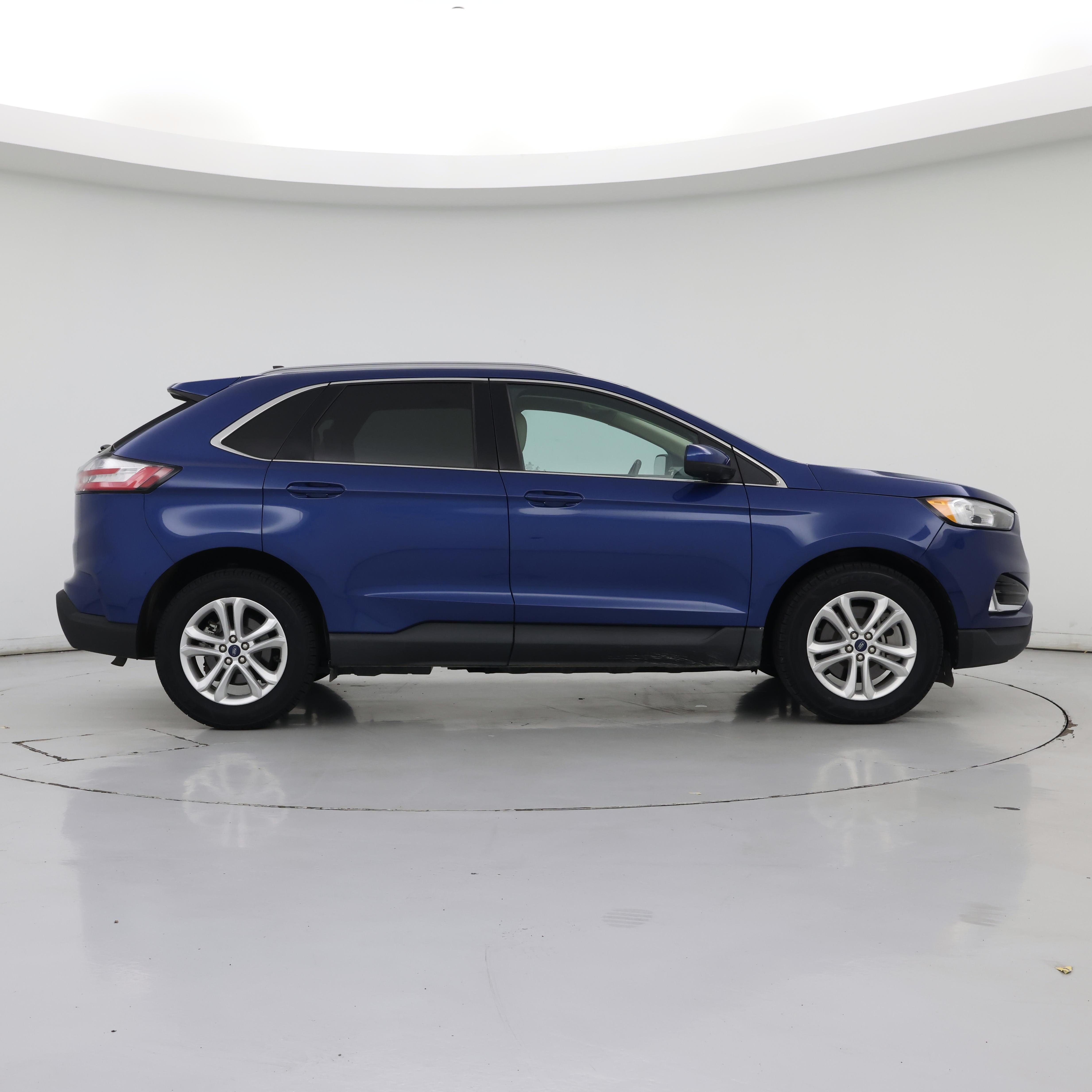 Thumbnail: 2021 Ford Edge - 7