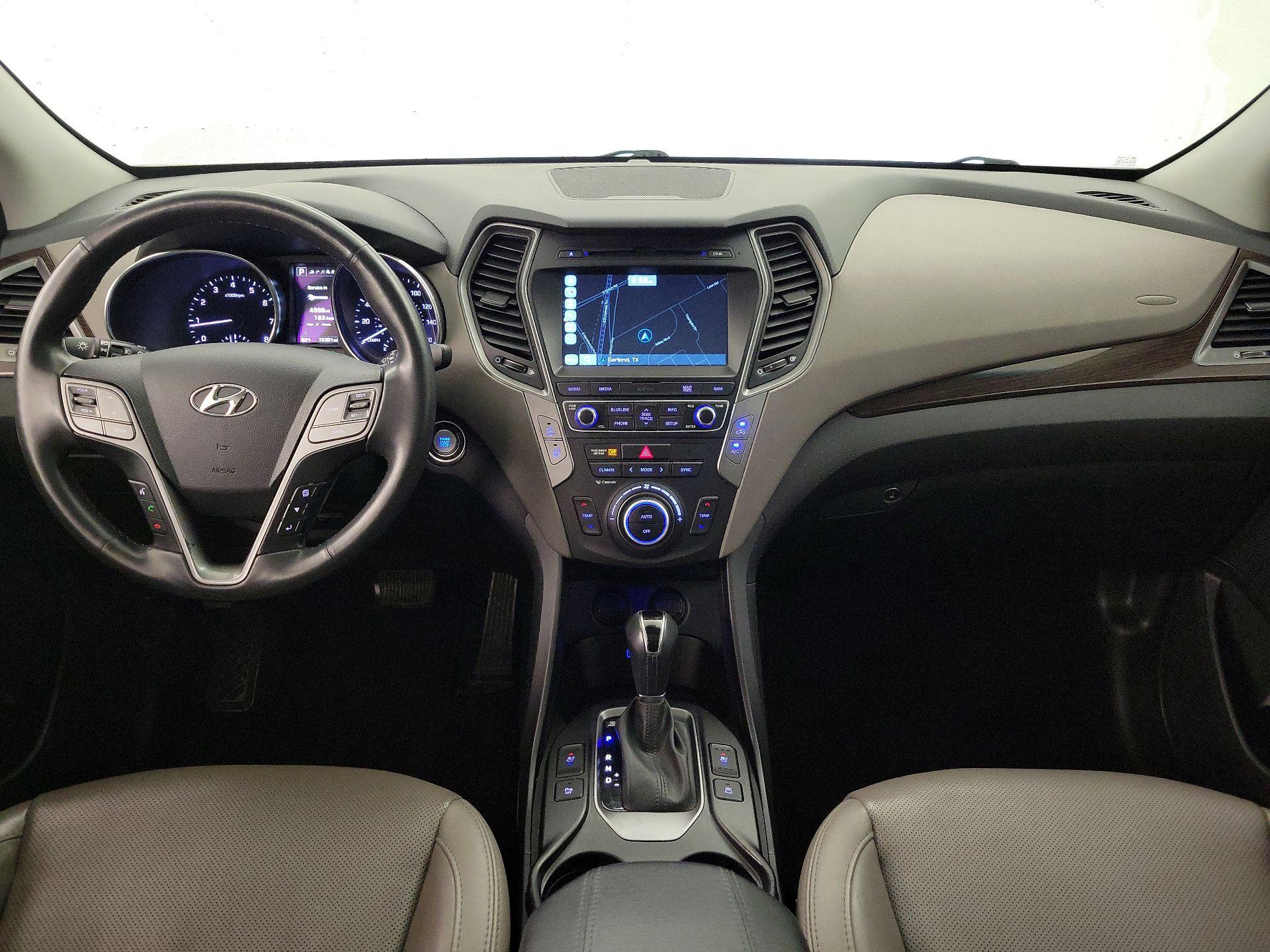 Thumbnail: 2017 Hyundai Santa Fe - 9