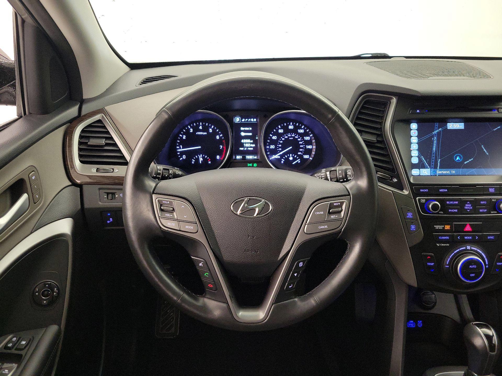 Thumbnail: 2017 Hyundai Santa Fe - 10