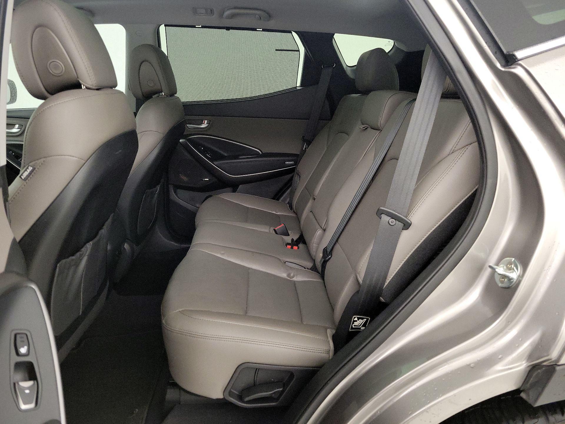 Thumbnail: 2017 Hyundai Santa Fe - 20