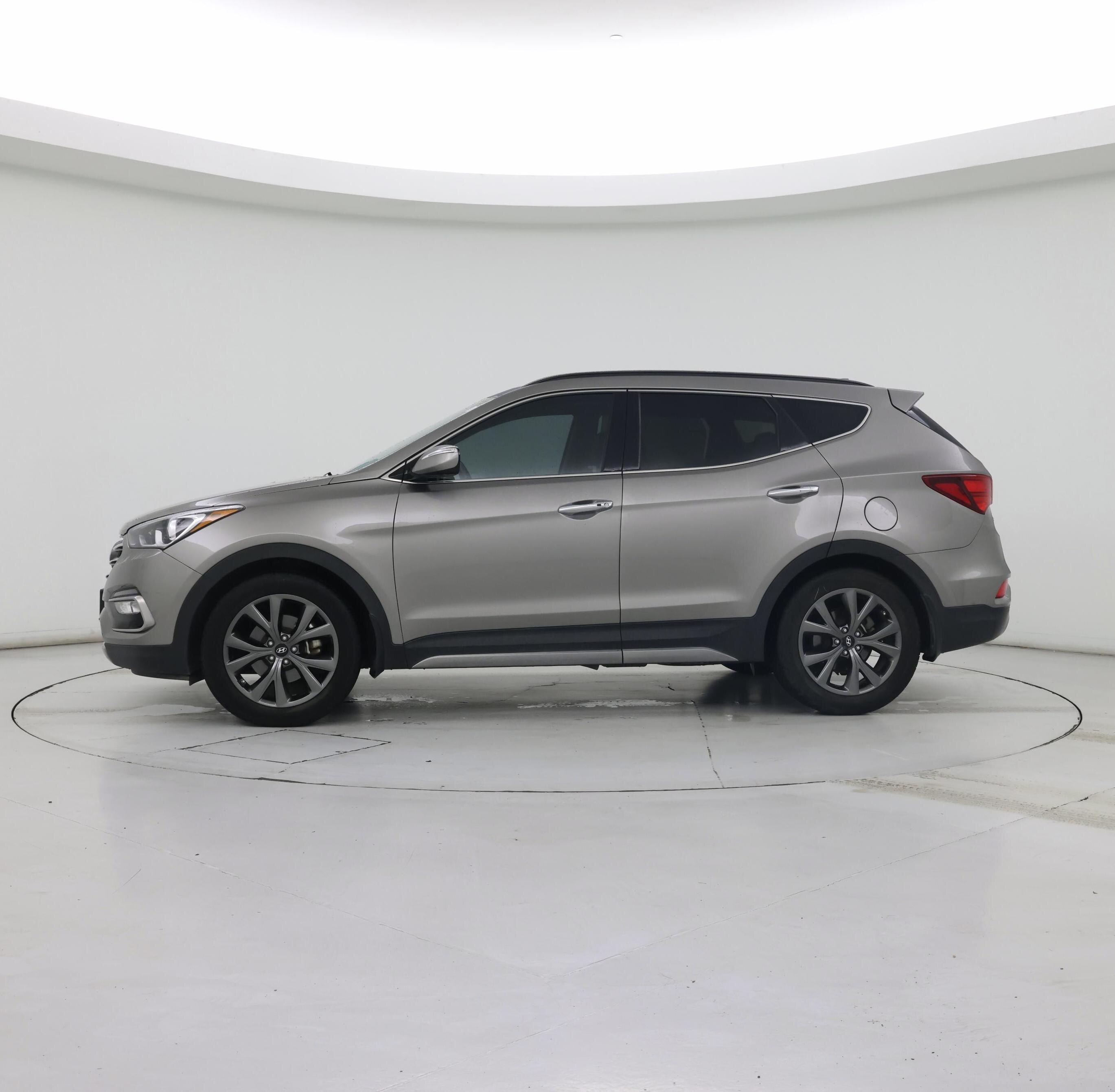 Thumbnail: 2017 Hyundai Santa Fe - 3