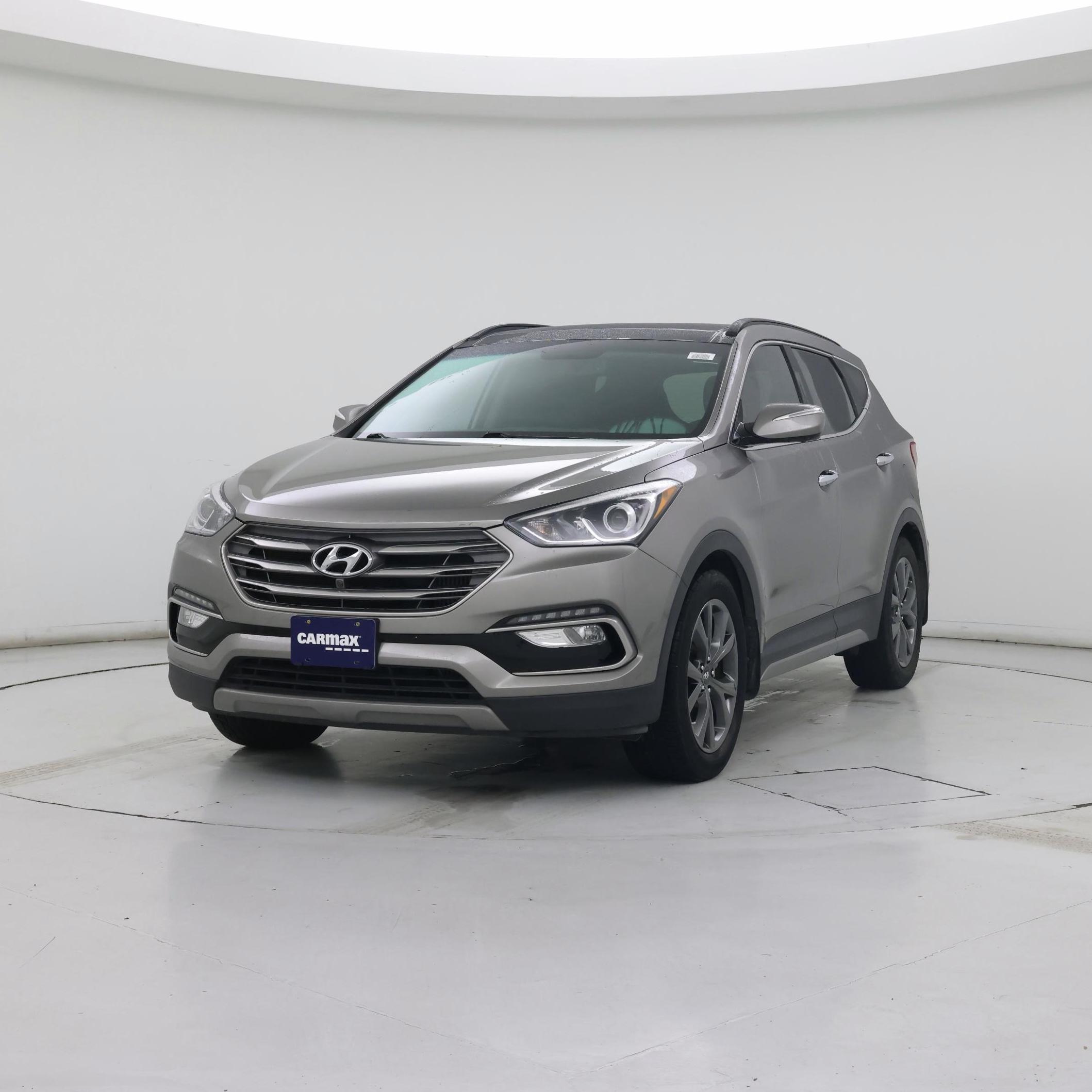 Thumbnail: 2017 Hyundai Santa Fe - 4