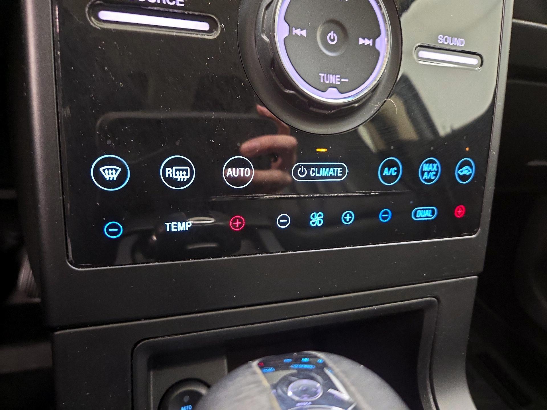 Thumbnail: 2018 Ford Flex - 16