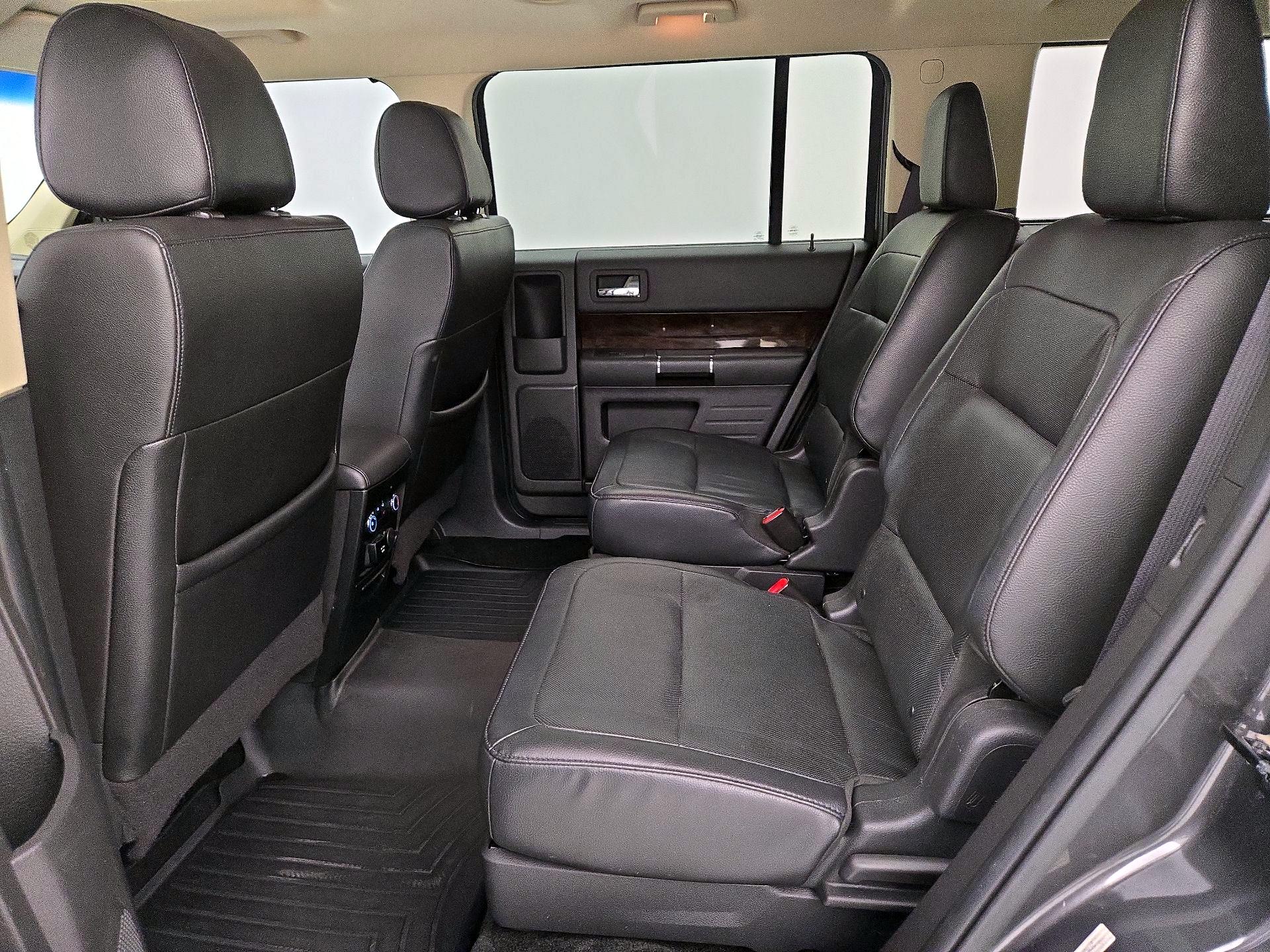 Thumbnail: 2018 Ford Flex - 20