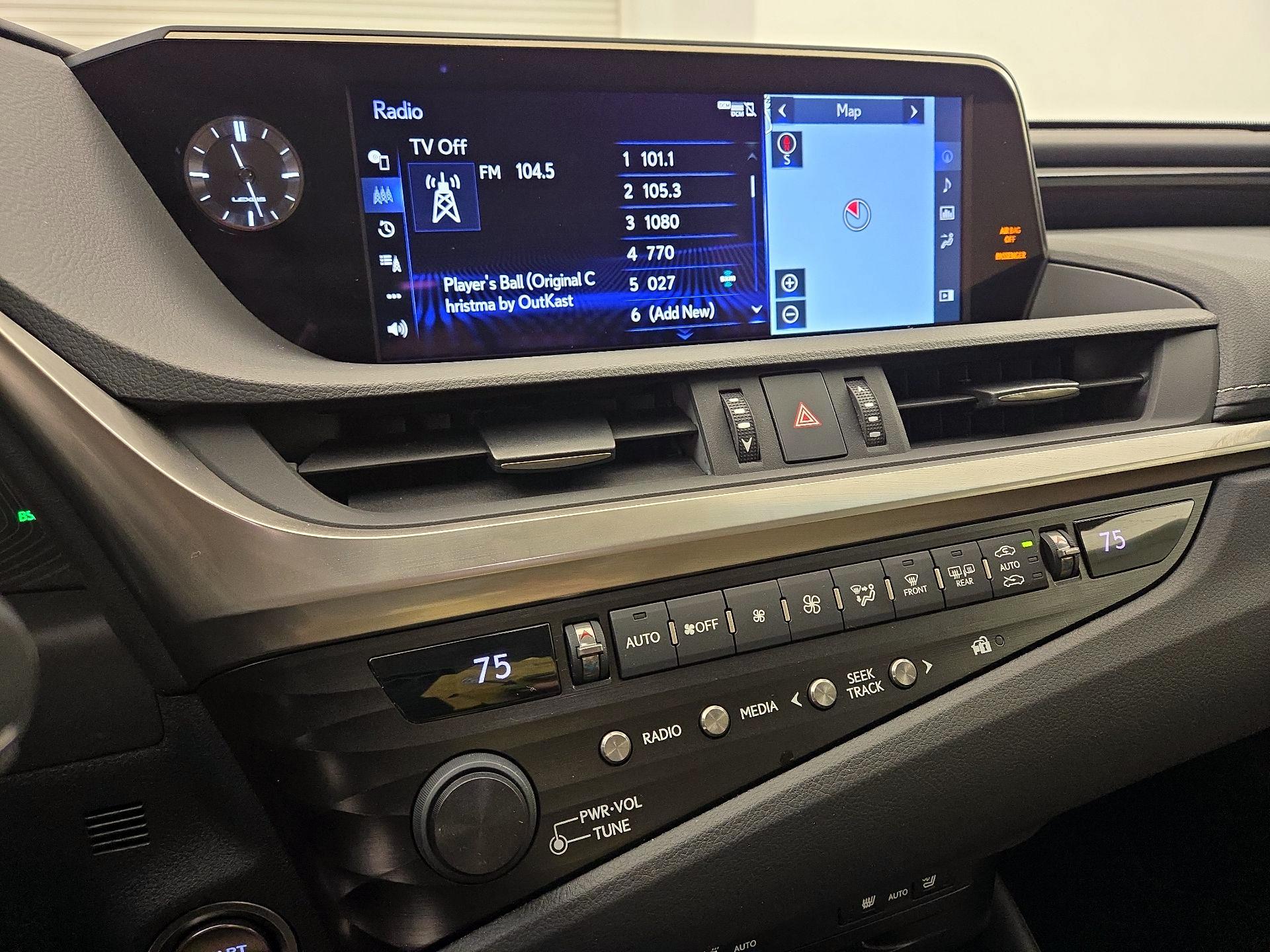 Thumbnail: 2019 Lexus ES - 15