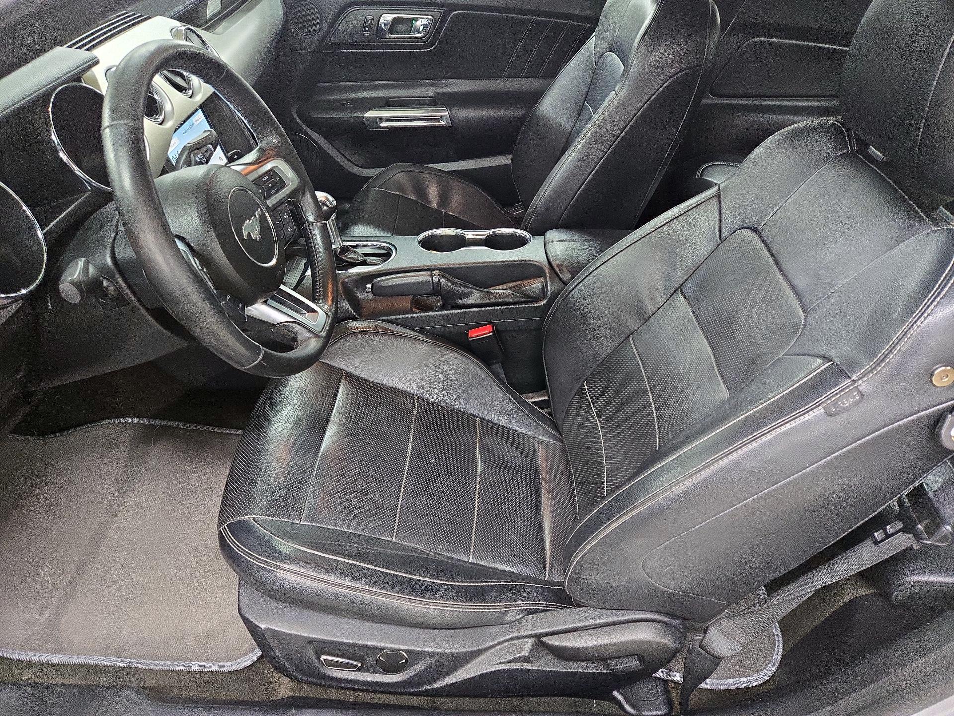 Thumbnail: 2016 Ford Mustang - 11