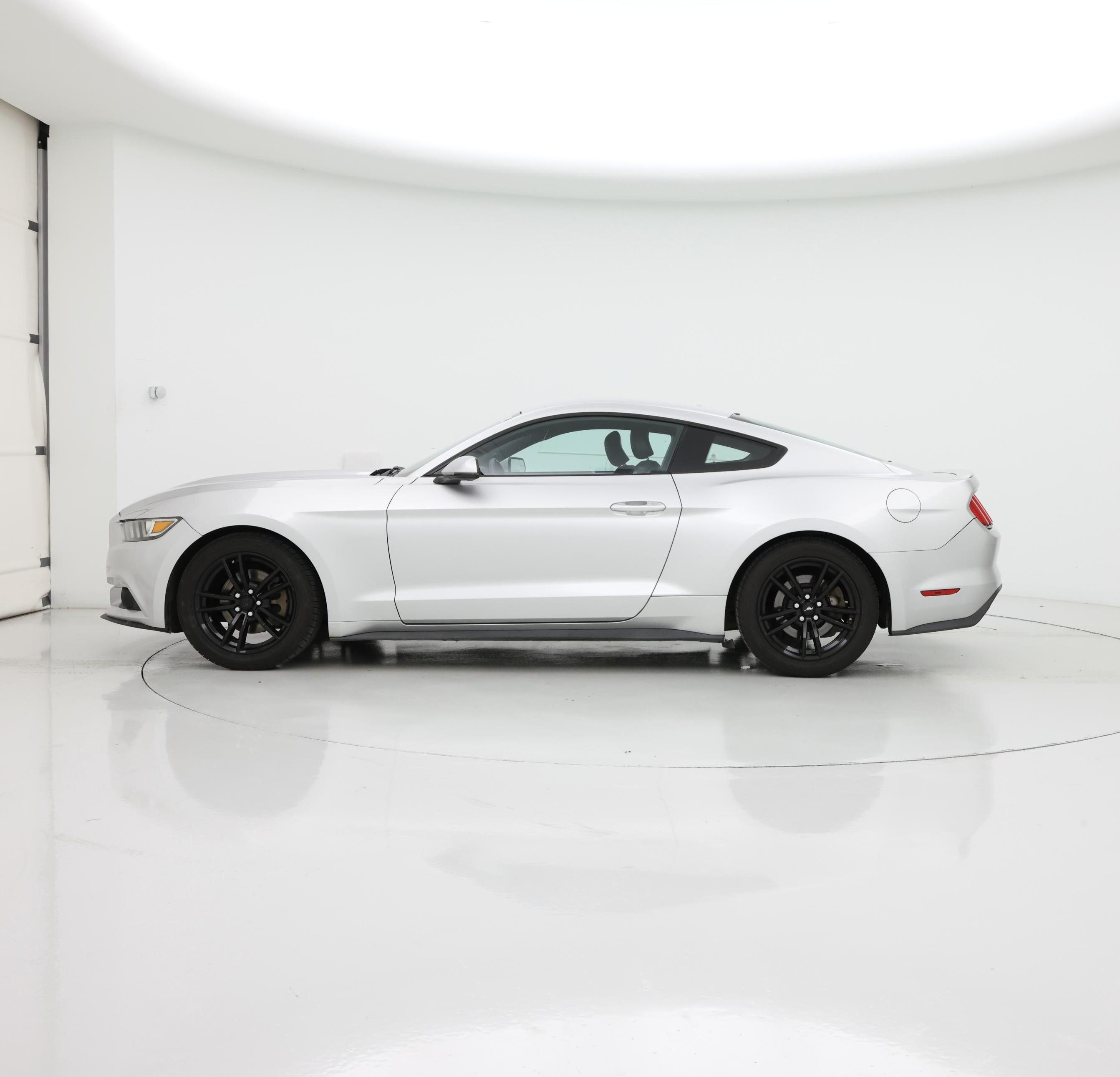 Thumbnail: 2016 Ford Mustang - 3