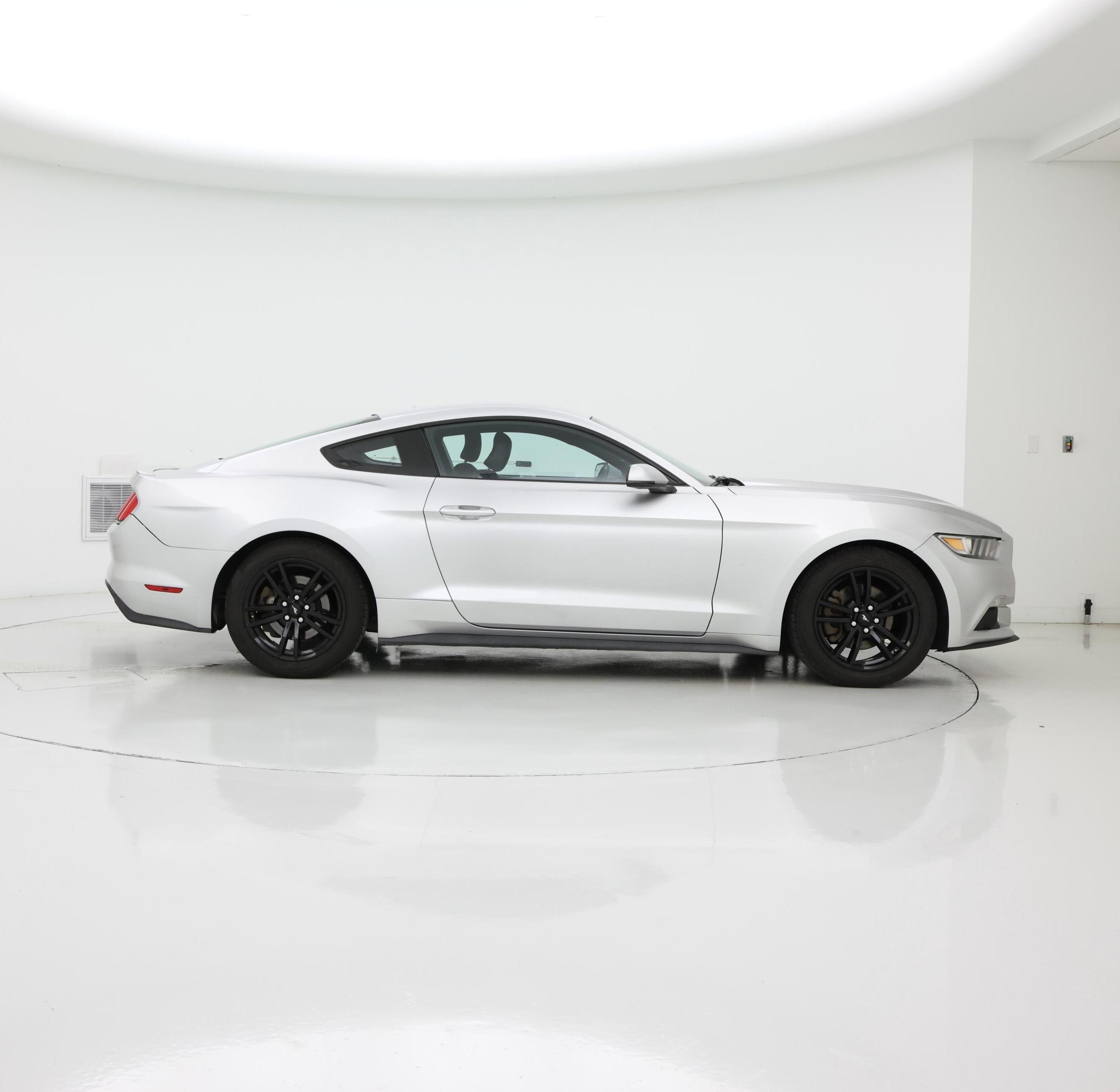 Thumbnail: 2016 Ford Mustang - 7