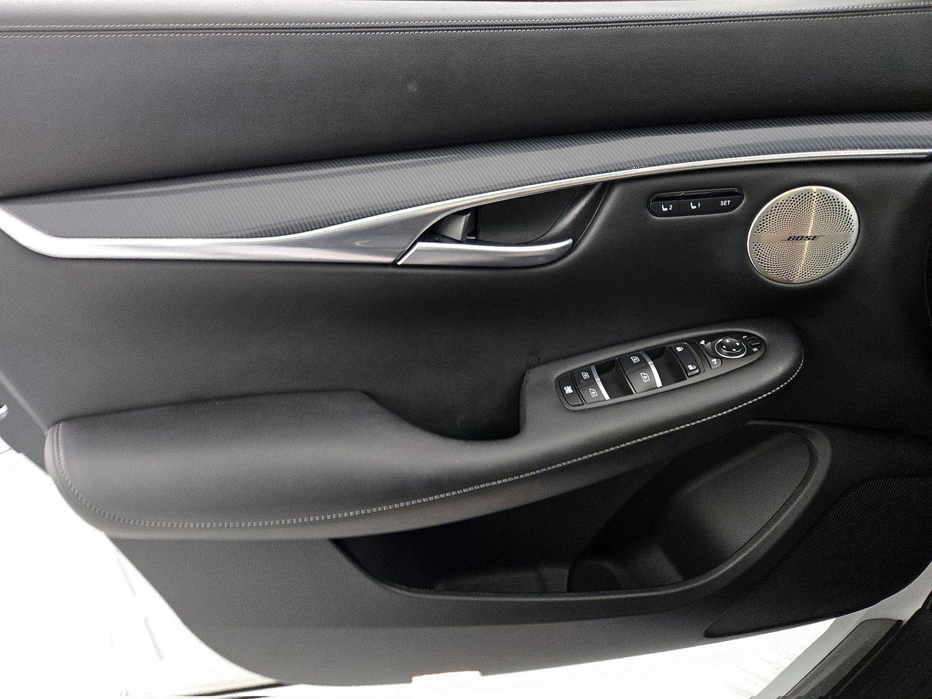 Thumbnail: 2024 INFINITI QX50 - 12