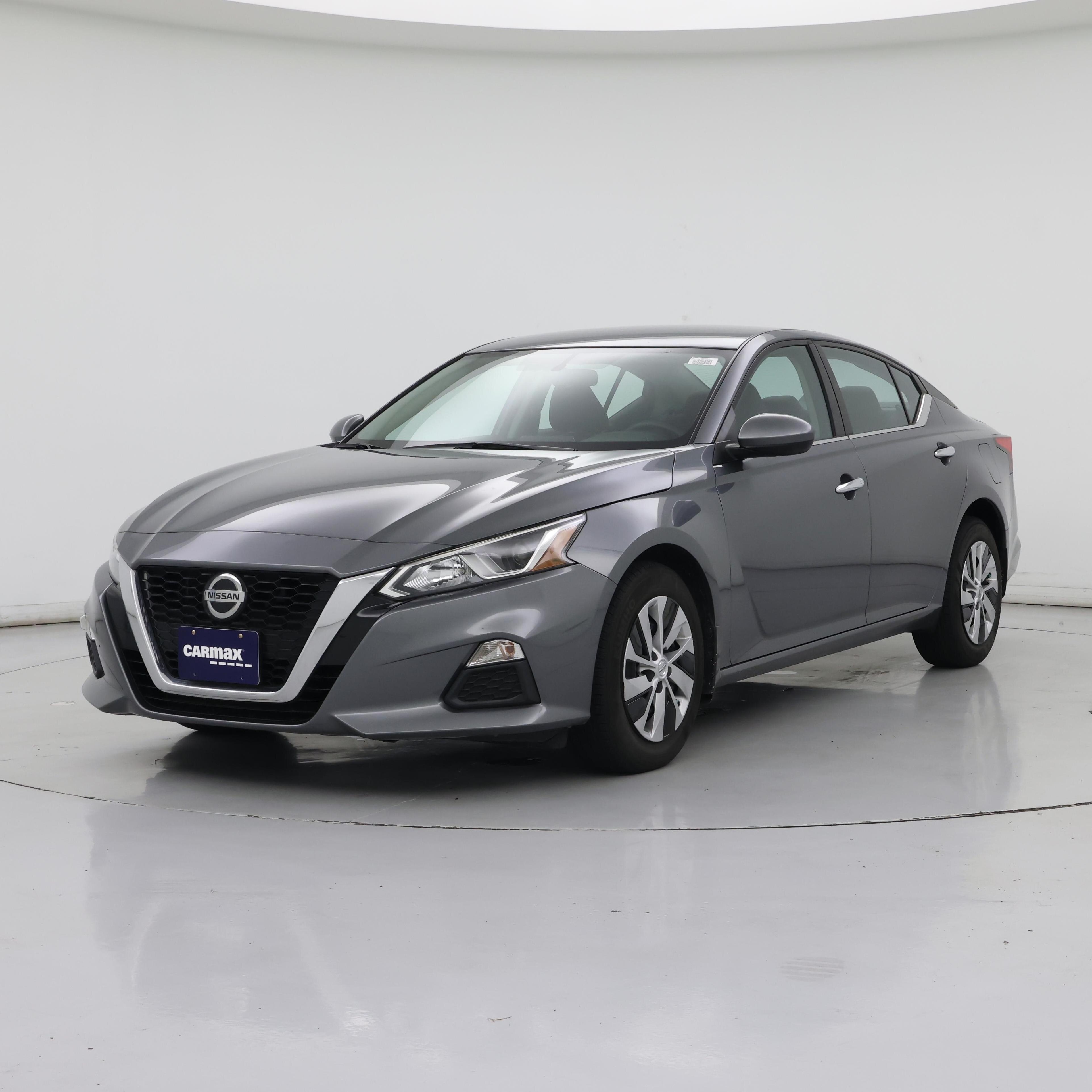 Thumbnail: 2020 Nissan Altima - 4