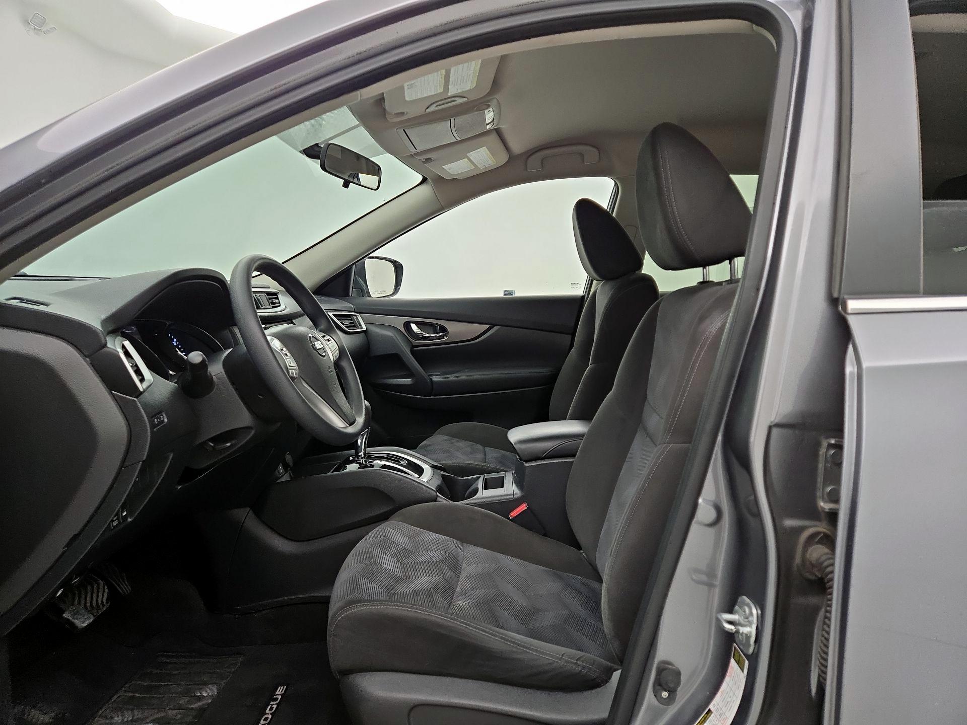 Thumbnail: 2015 Nissan Rogue - 11