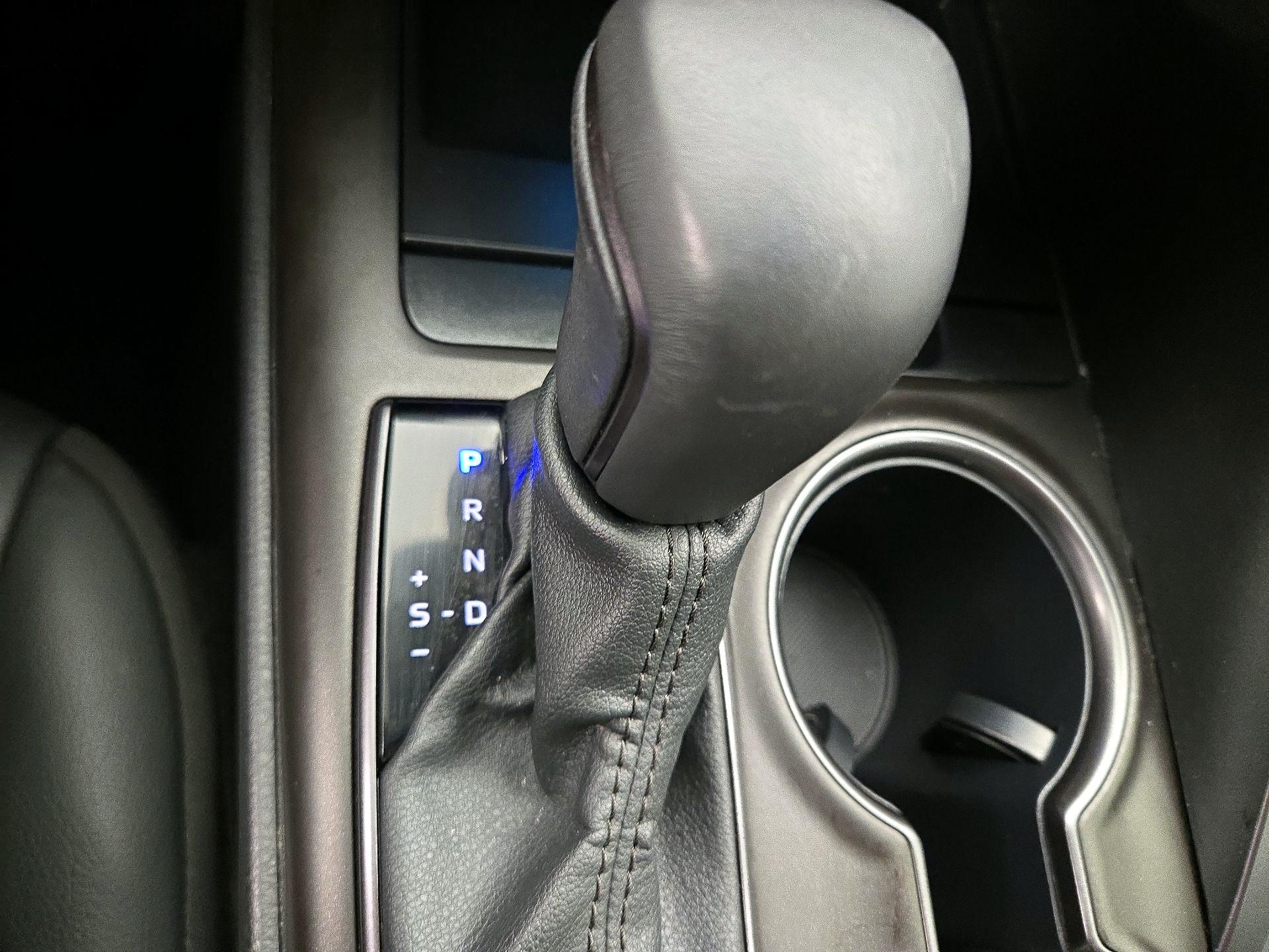 Thumbnail: 2024 Toyota Camry - 17