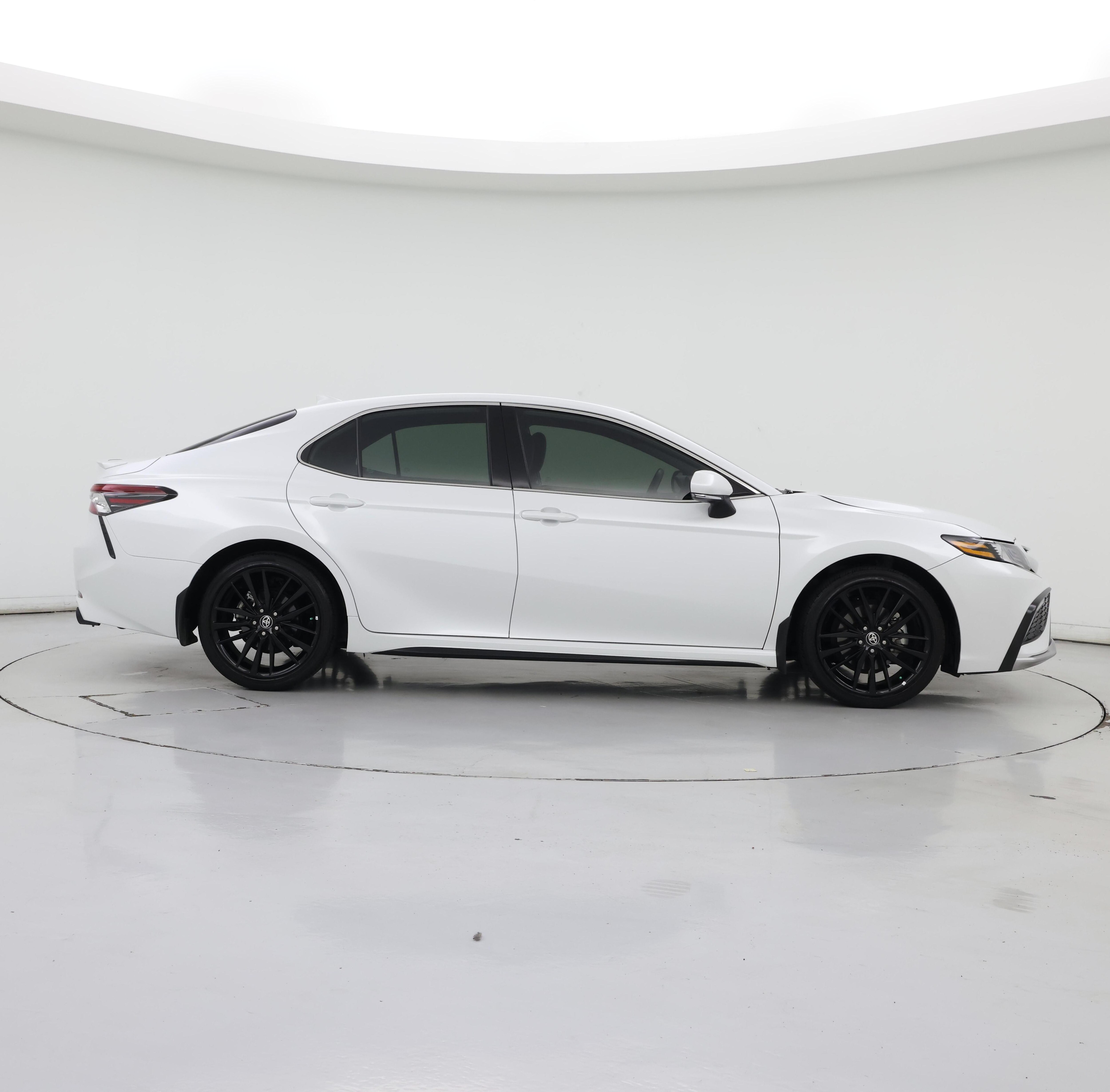 Thumbnail: 2024 Toyota Camry - 7