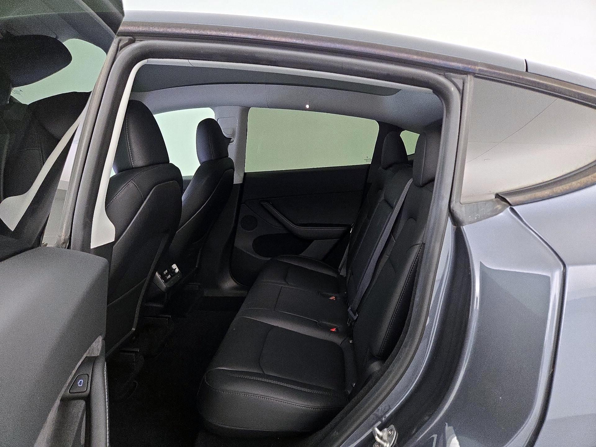 Thumbnail: 2023 Tesla Model Y - 18