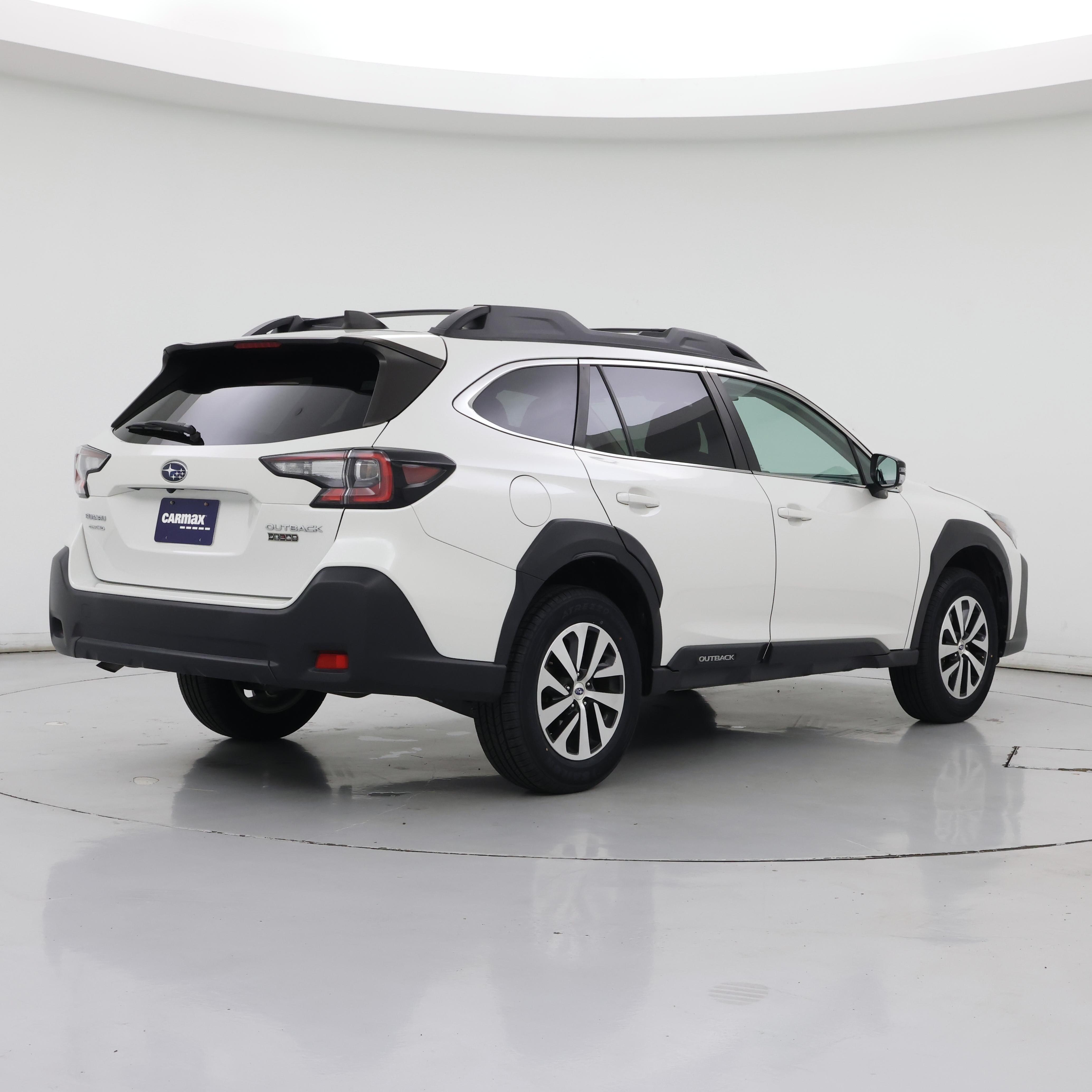 Thumbnail: 2023 Subaru Outback - 8