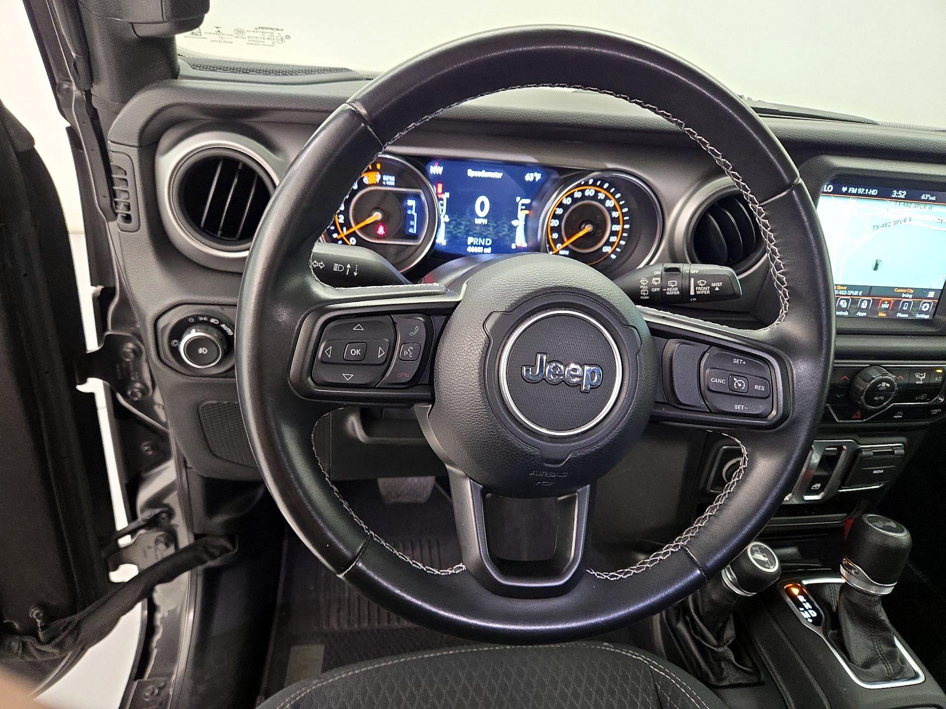 Thumbnail: 2021 Jeep Wrangler - 10