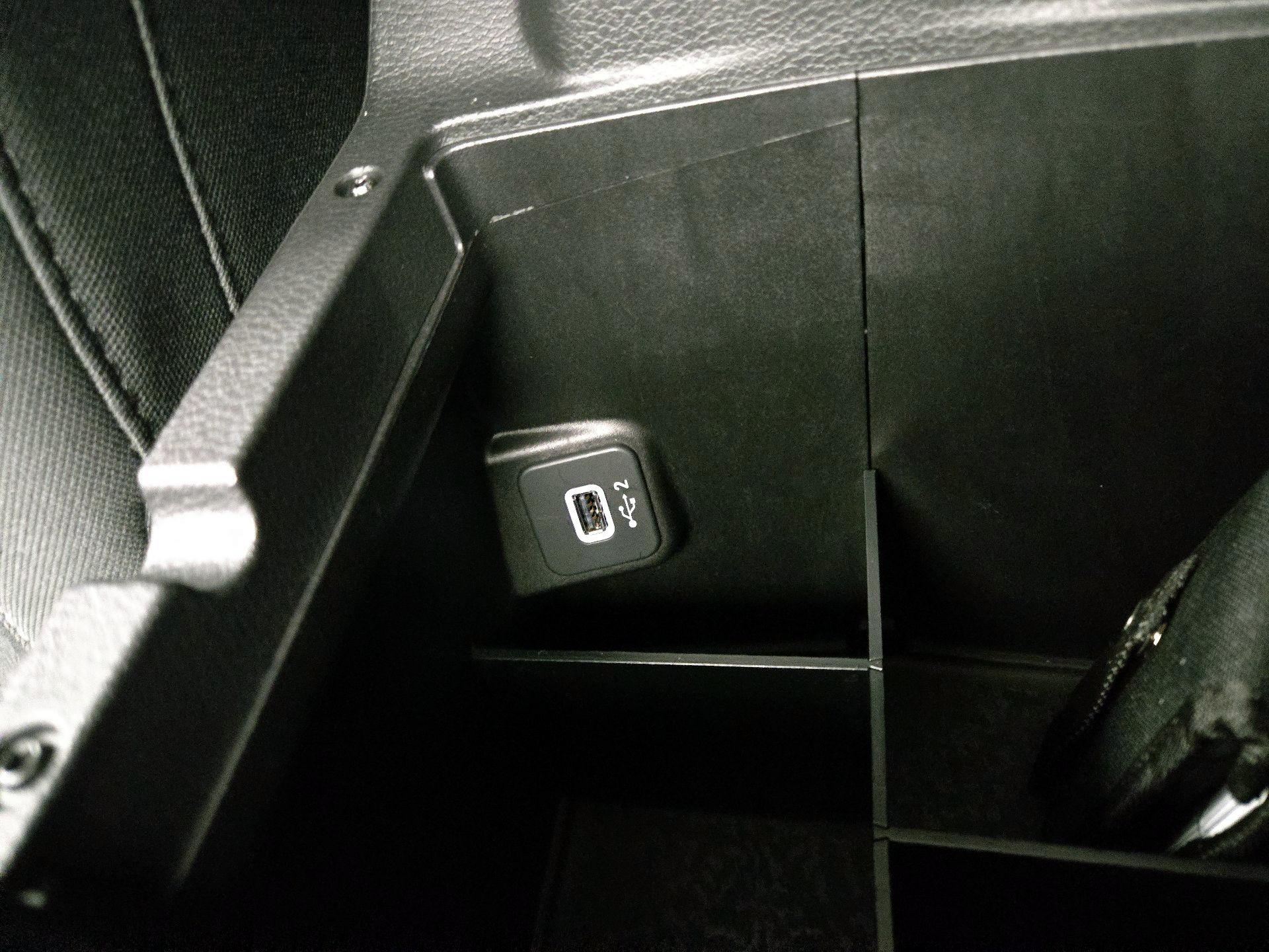 Thumbnail: 2021 Jeep Wrangler - 19