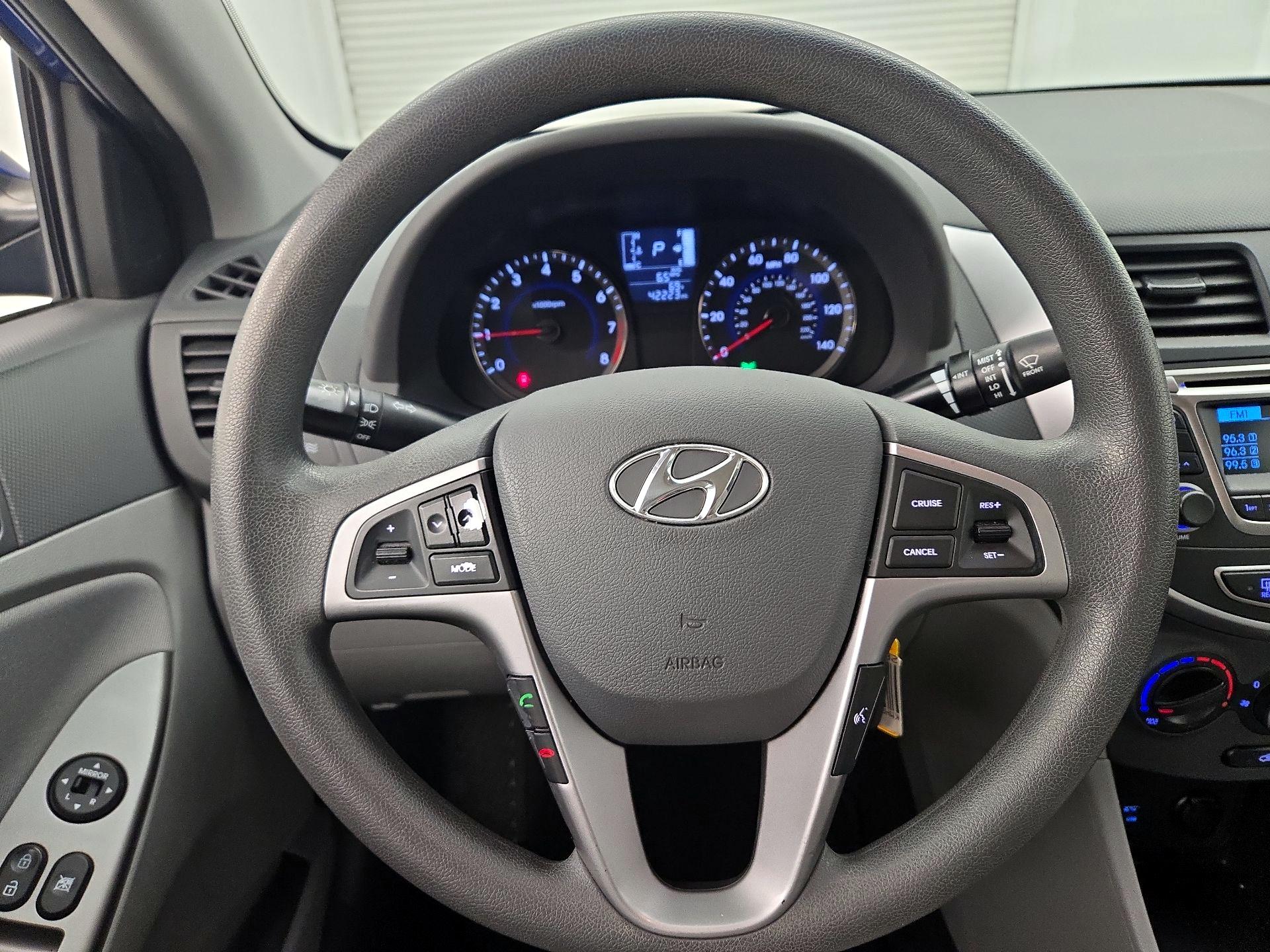 Thumbnail: 2016 Hyundai Accent - 10