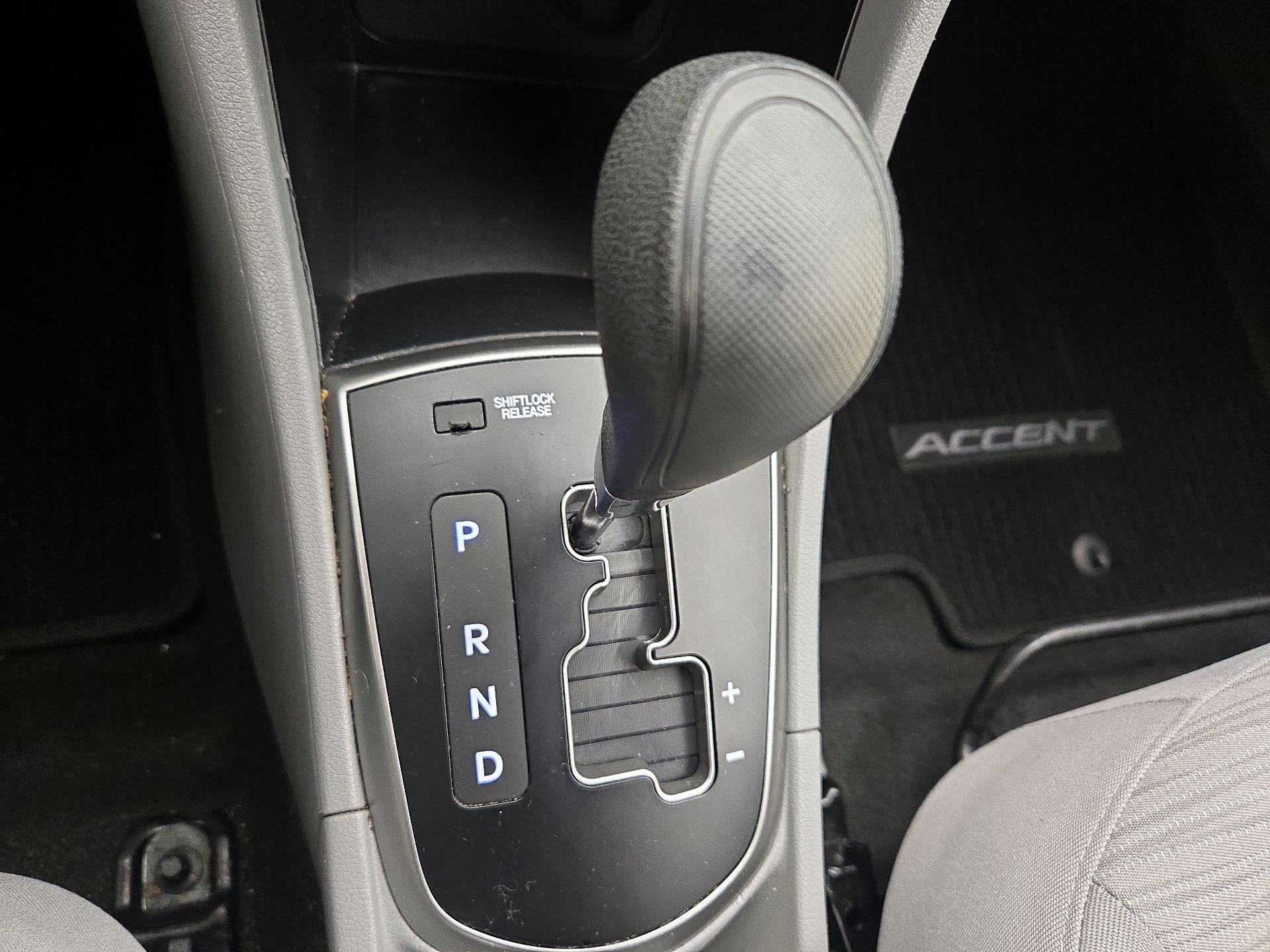 Thumbnail: 2016 Hyundai Accent - 16