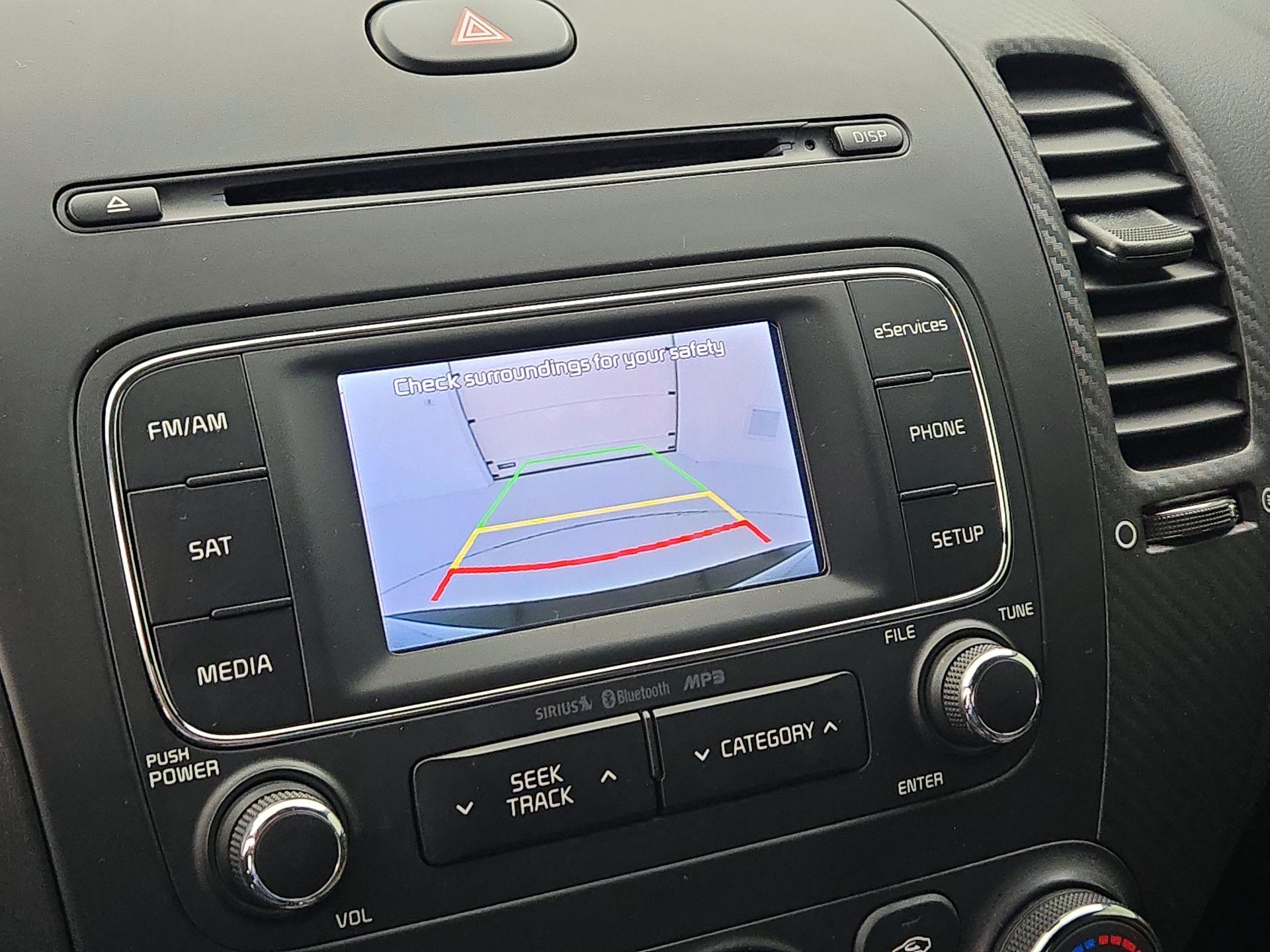 Thumbnail: 2016 Kia Forte - 14