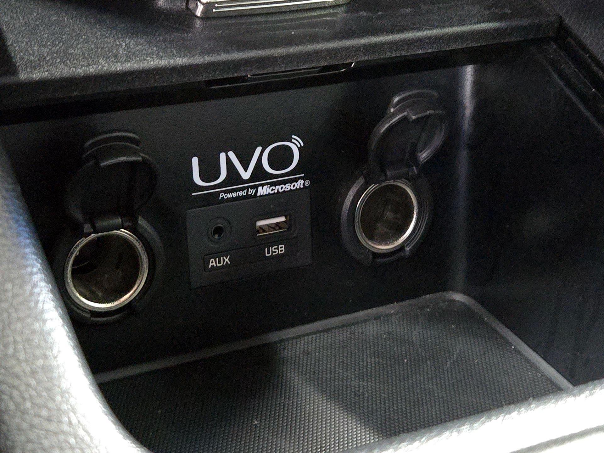 Thumbnail: 2016 Kia Forte - 18