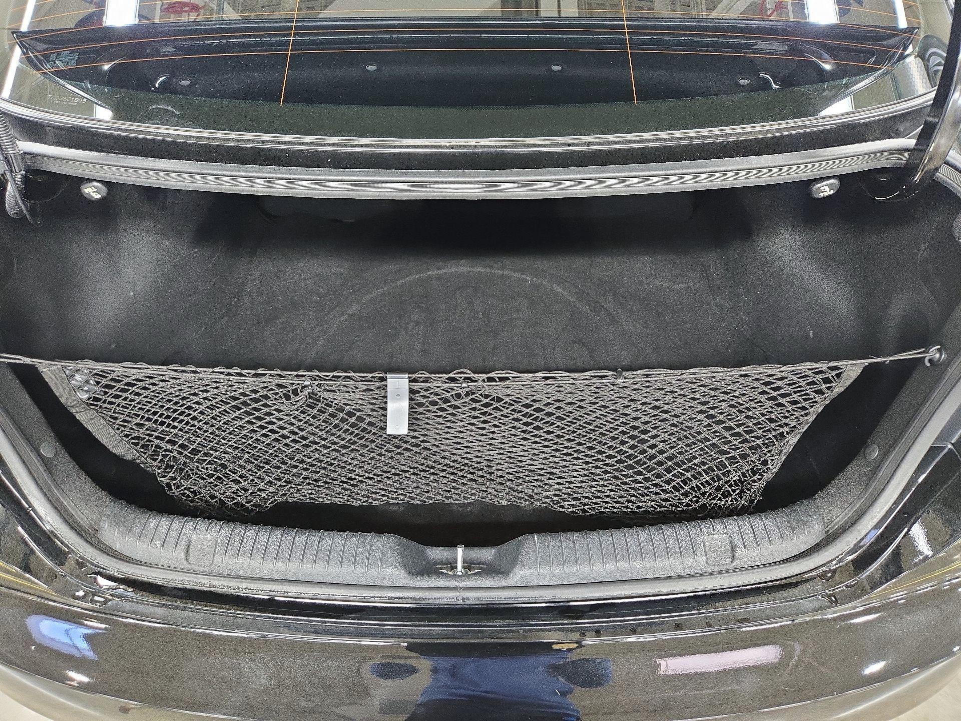 Thumbnail: 2016 Kia Forte - 20