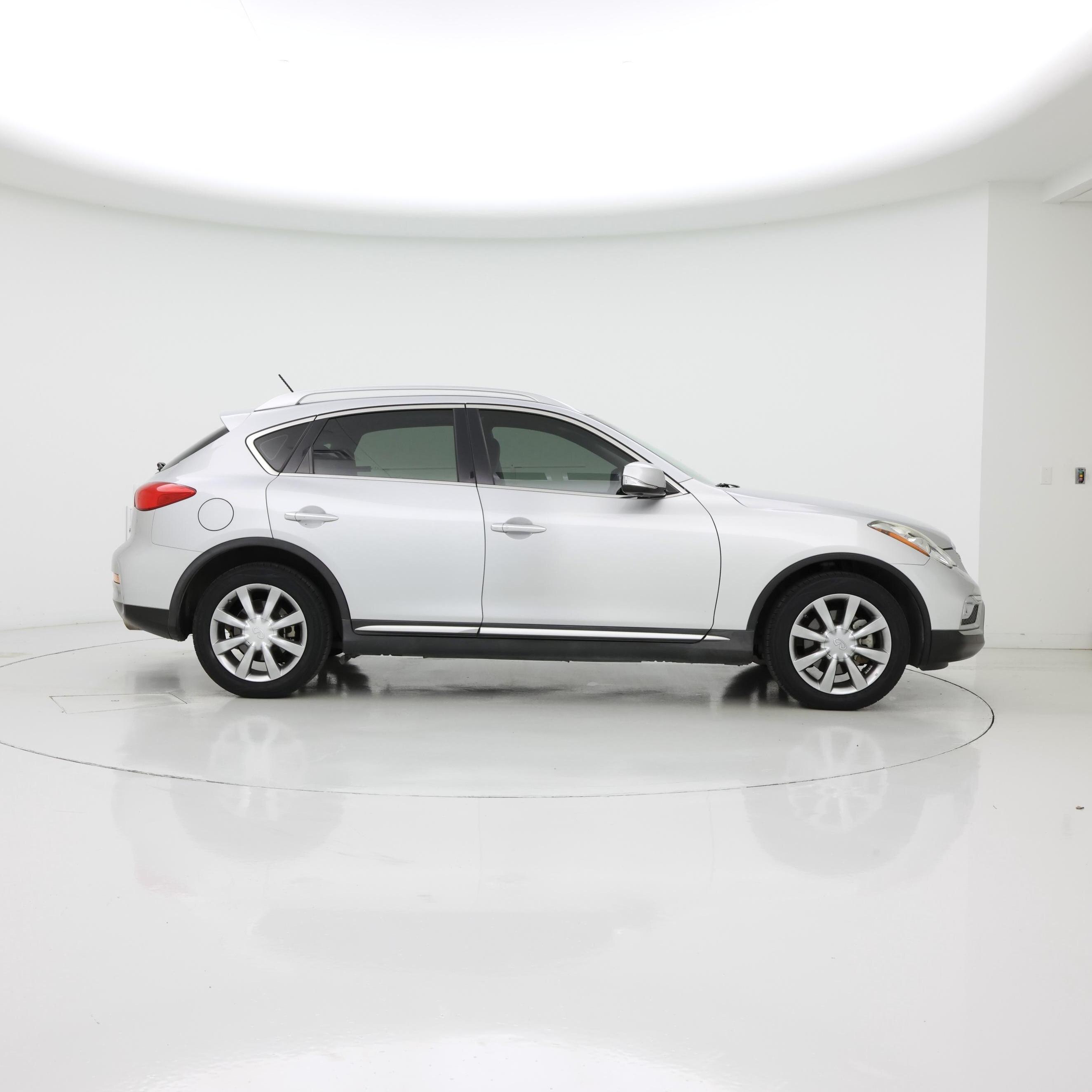 Thumbnail: 2017 INFINITI QX50 - 7