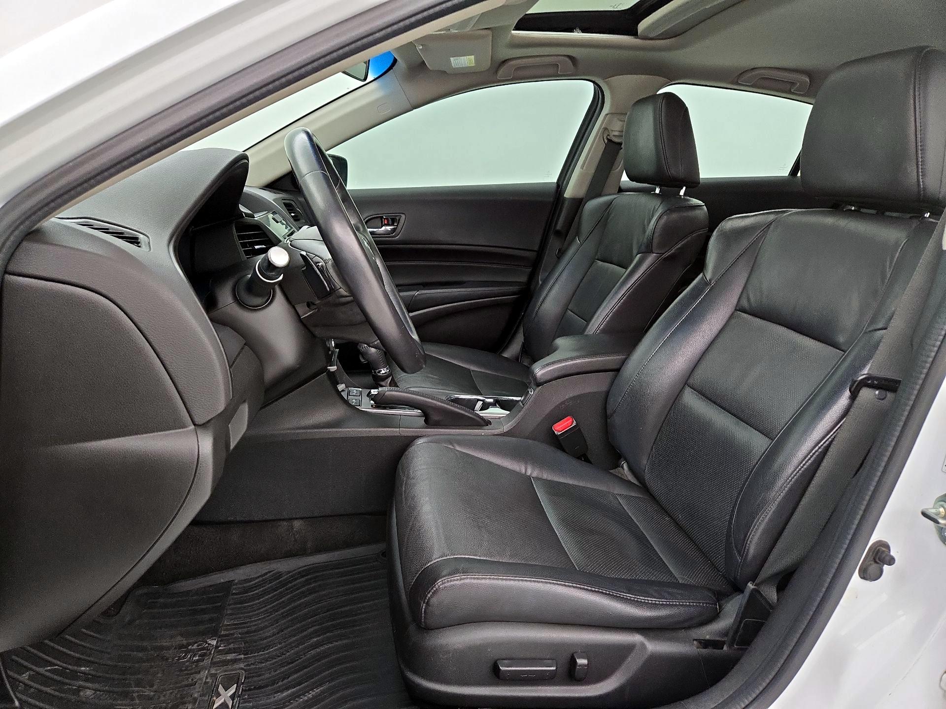 Thumbnail: 2015 Acura ILX - 11