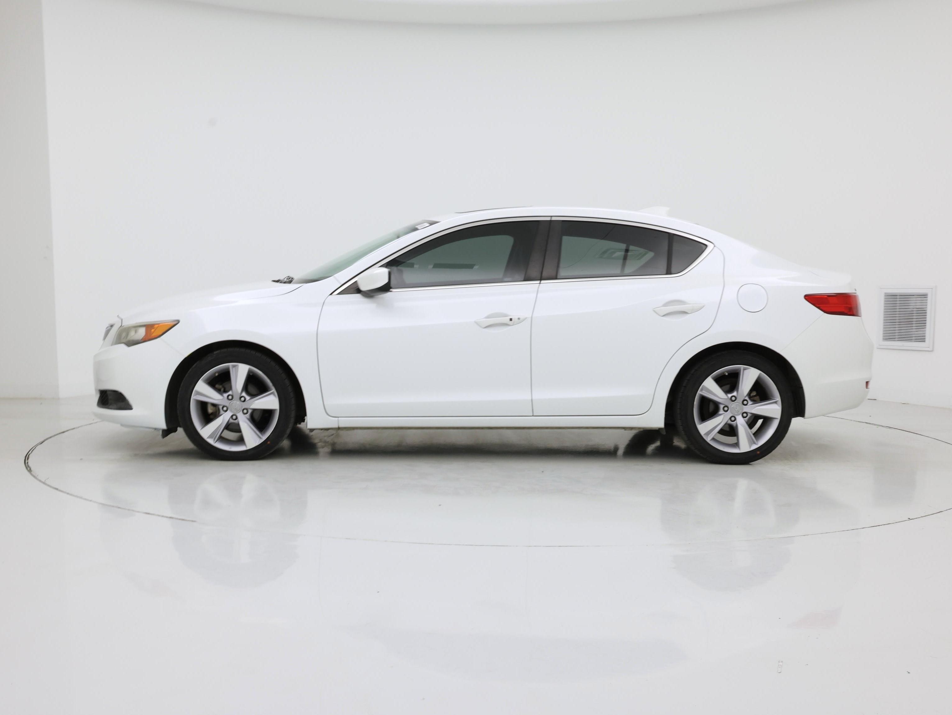 Thumbnail: 2015 Acura ILX - 3