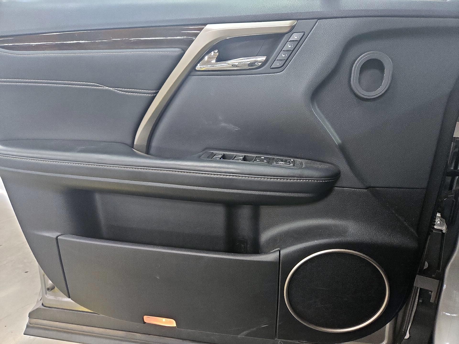 Thumbnail: 2019 Lexus RX - 12